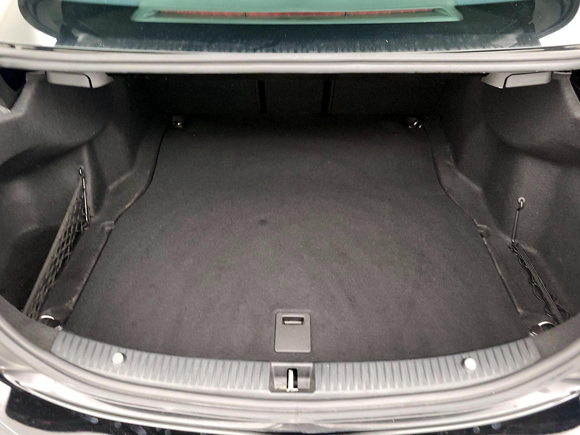 Thumbnail: 2021 Mercedes-Benz C-Class - 20