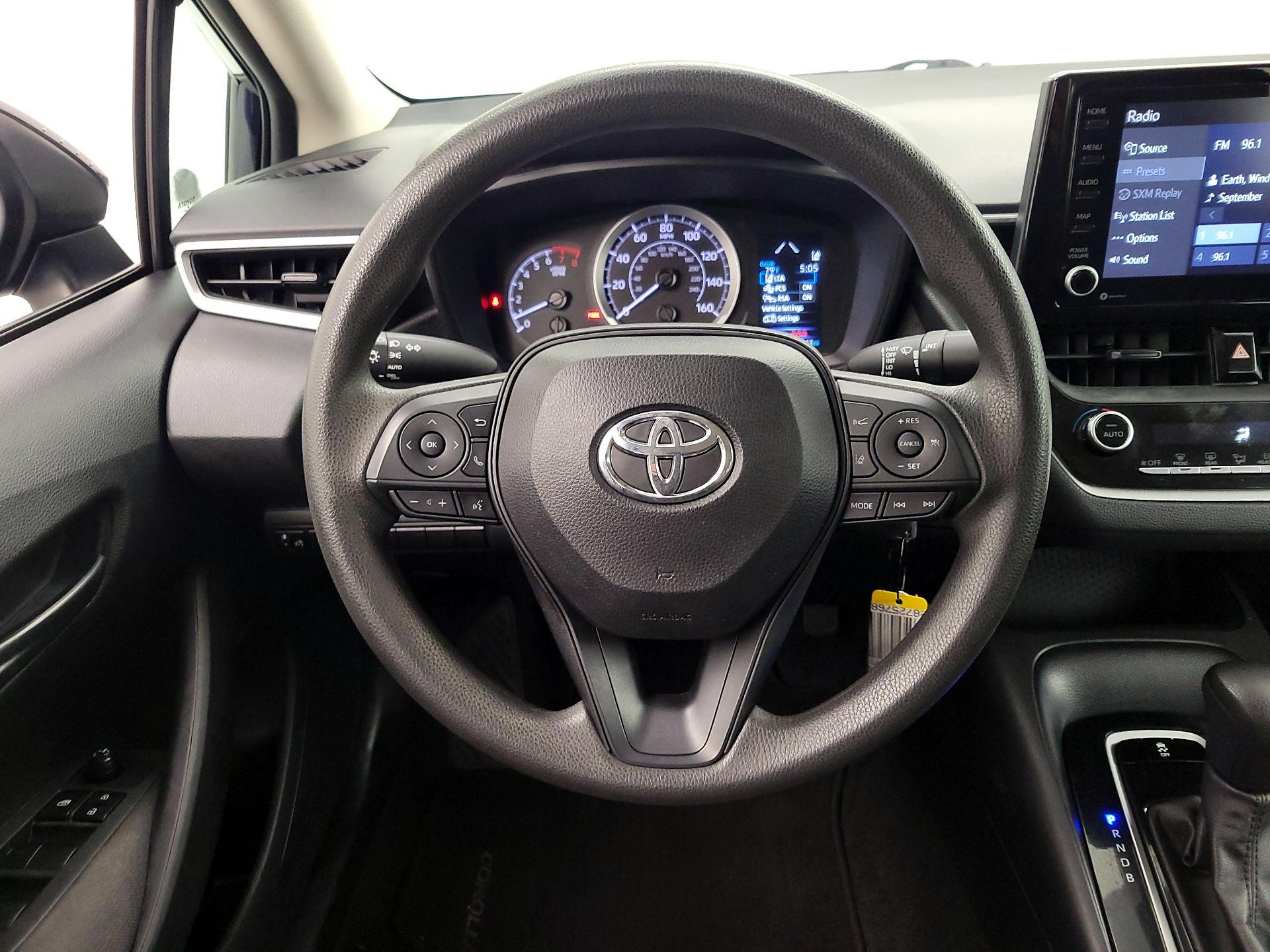 Thumbnail: 2022 Toyota Corolla - 10