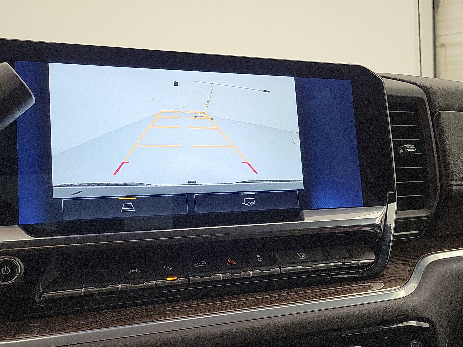 Thumbnail: 2022 Chevrolet Silverado 1500 - 14