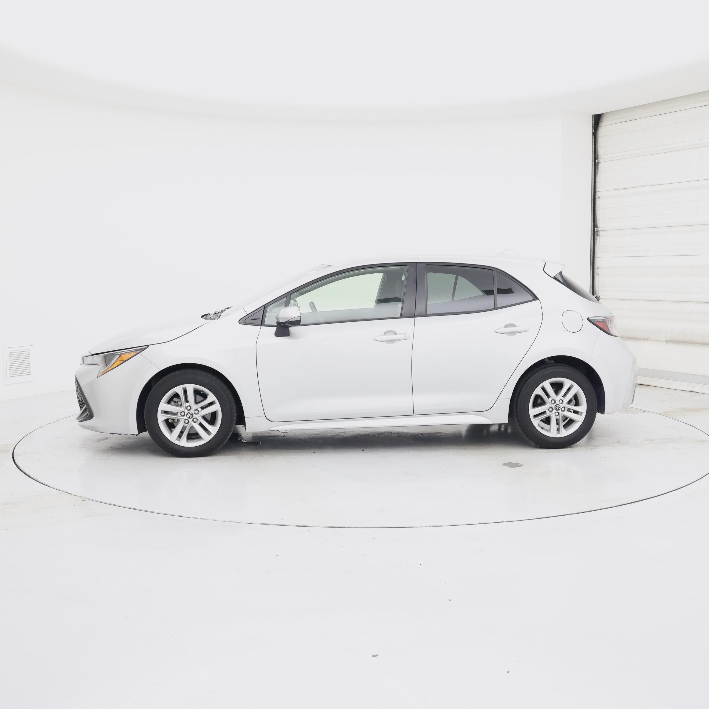 Thumbnail: 2022 Toyota Corolla - 3