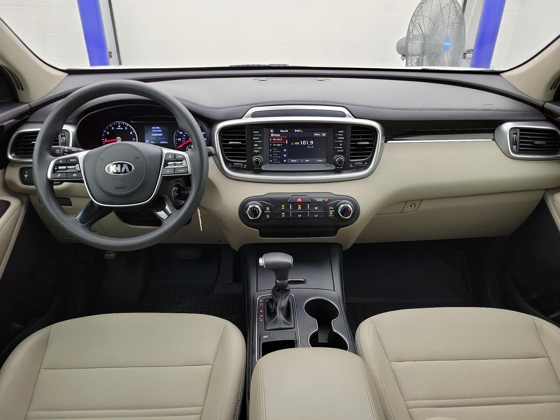 Thumbnail: 2020 Kia Sorento - 9