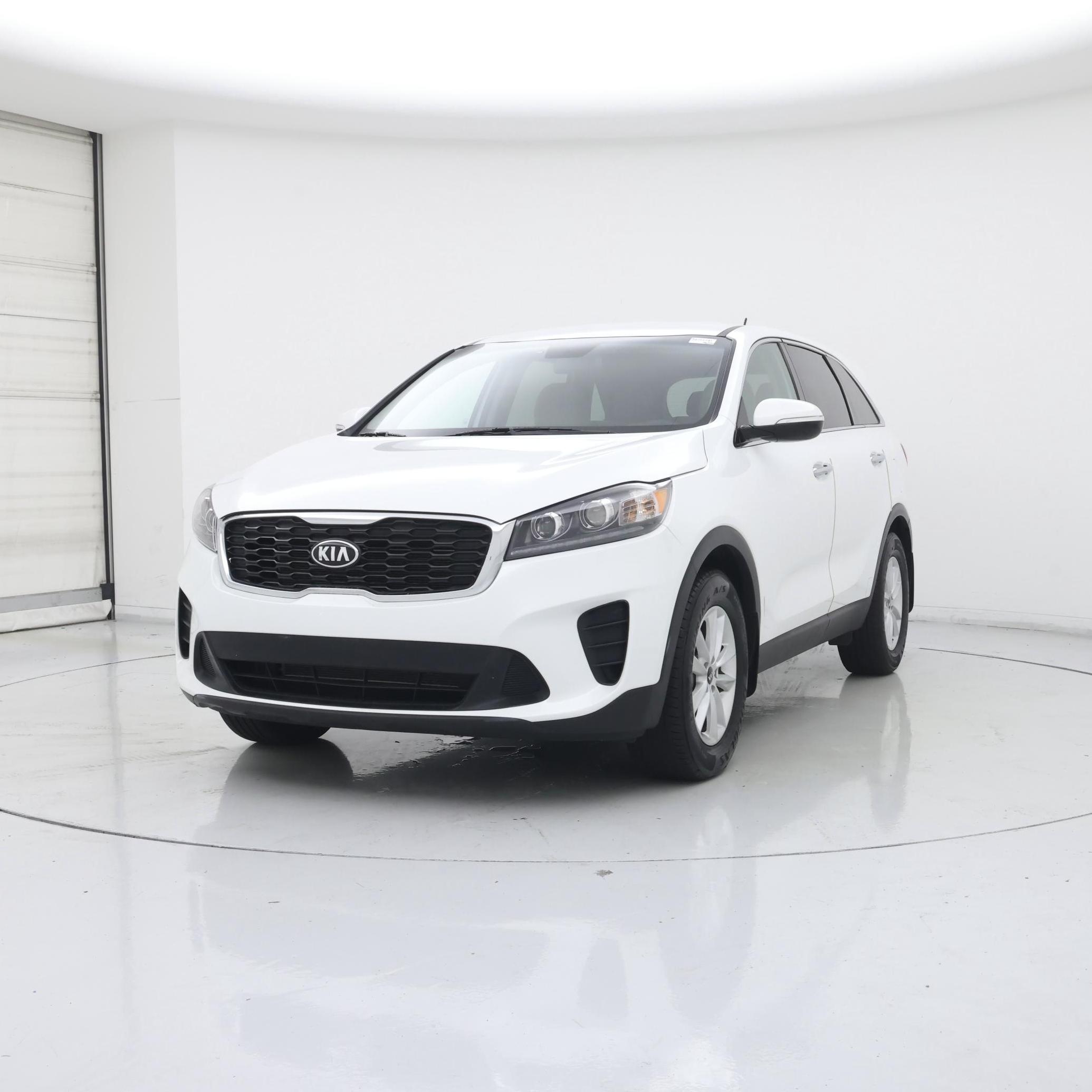 Thumbnail: 2020 Kia Sorento - 4