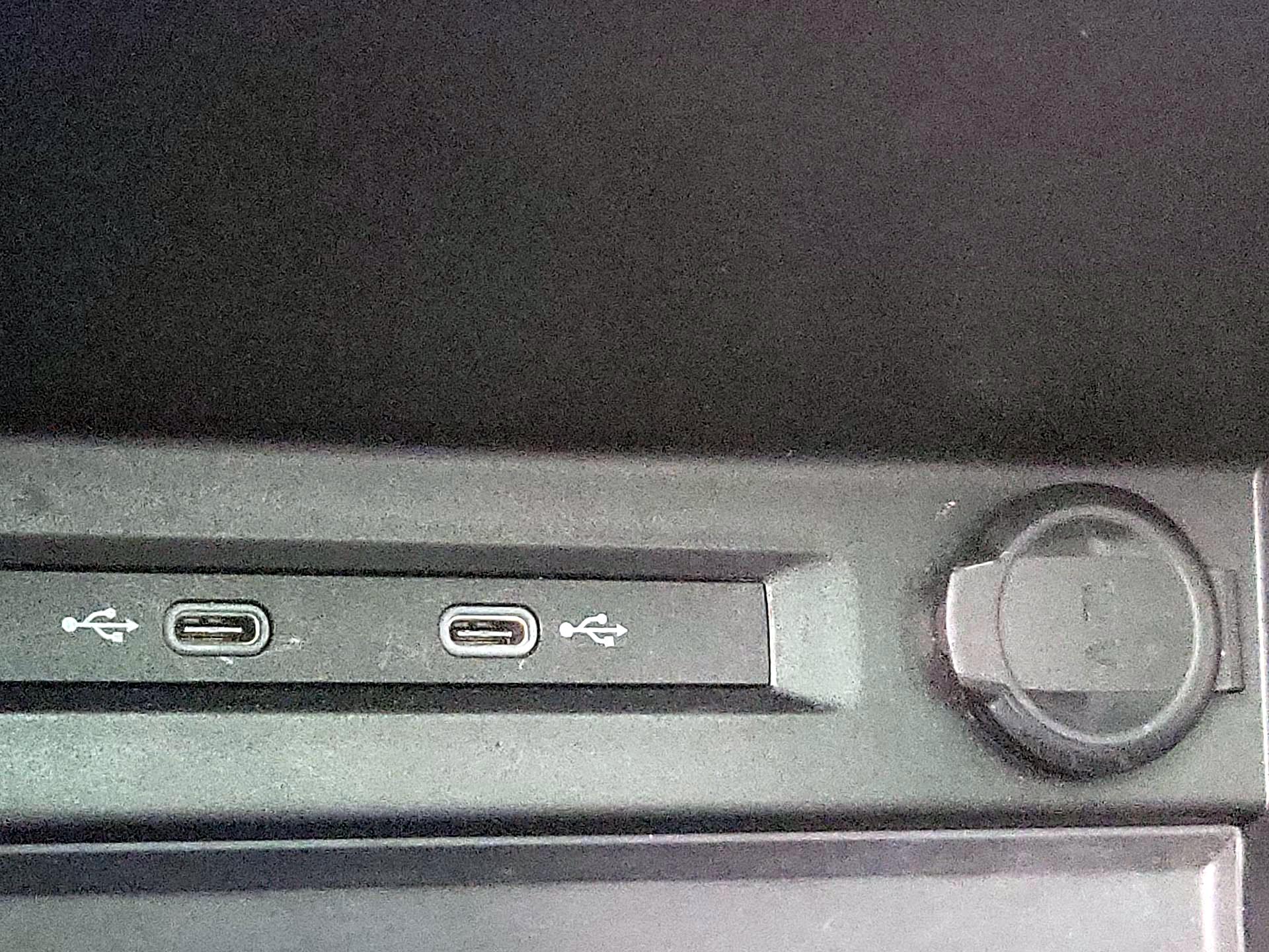 Thumbnail: 2022 Volkswagen Tiguan - 18