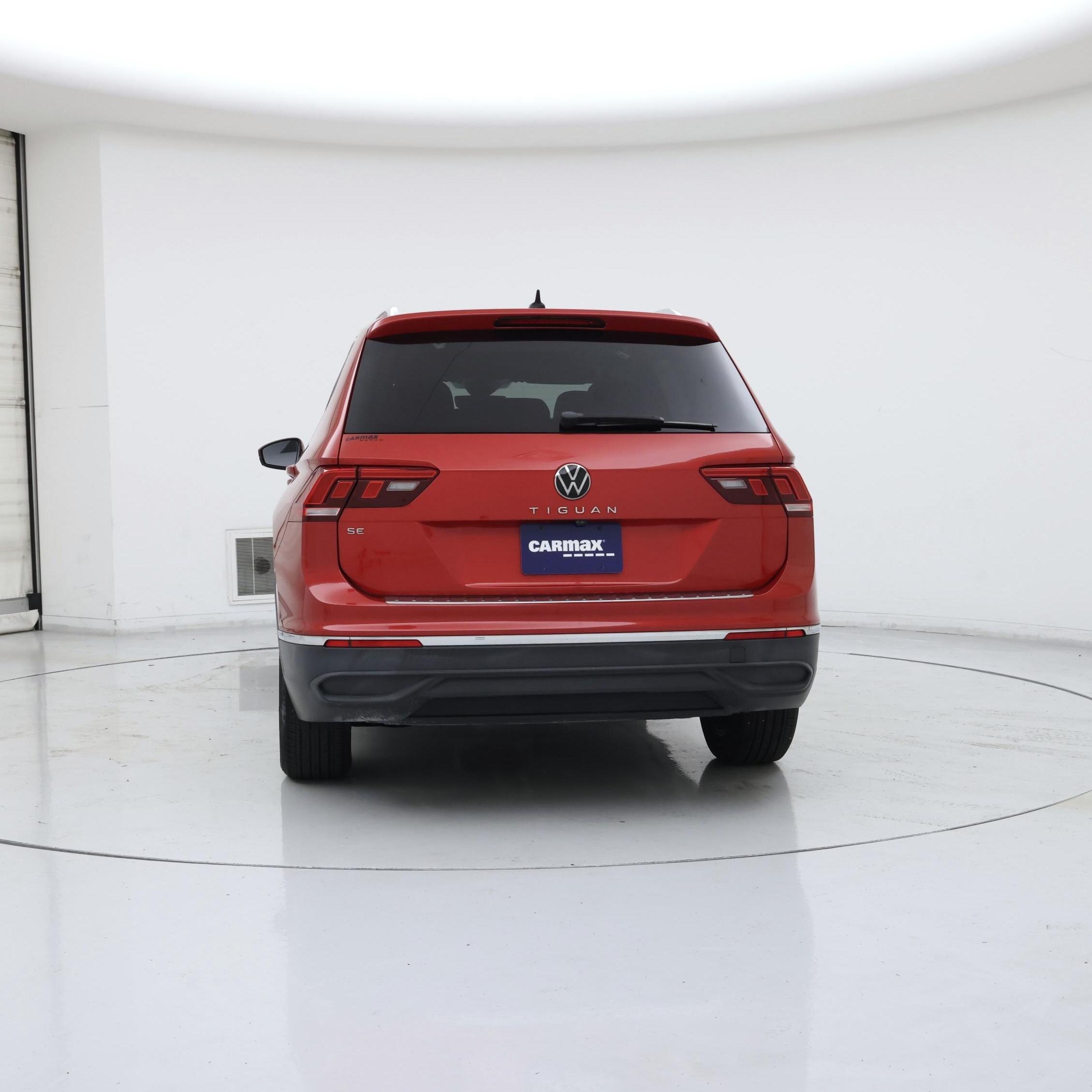 Thumbnail: 2022 Volkswagen Tiguan - 6