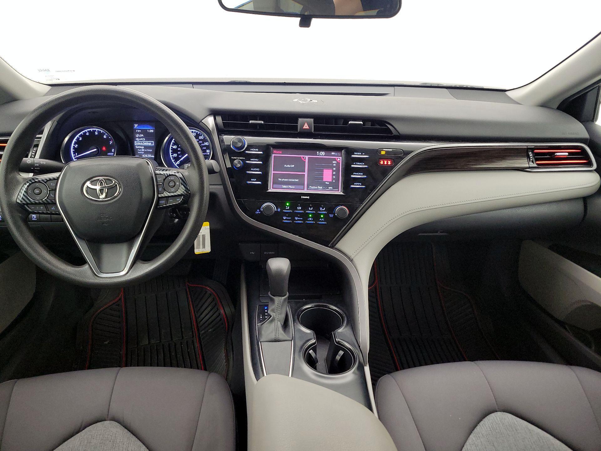 Thumbnail: 2020 Toyota Camry - 9