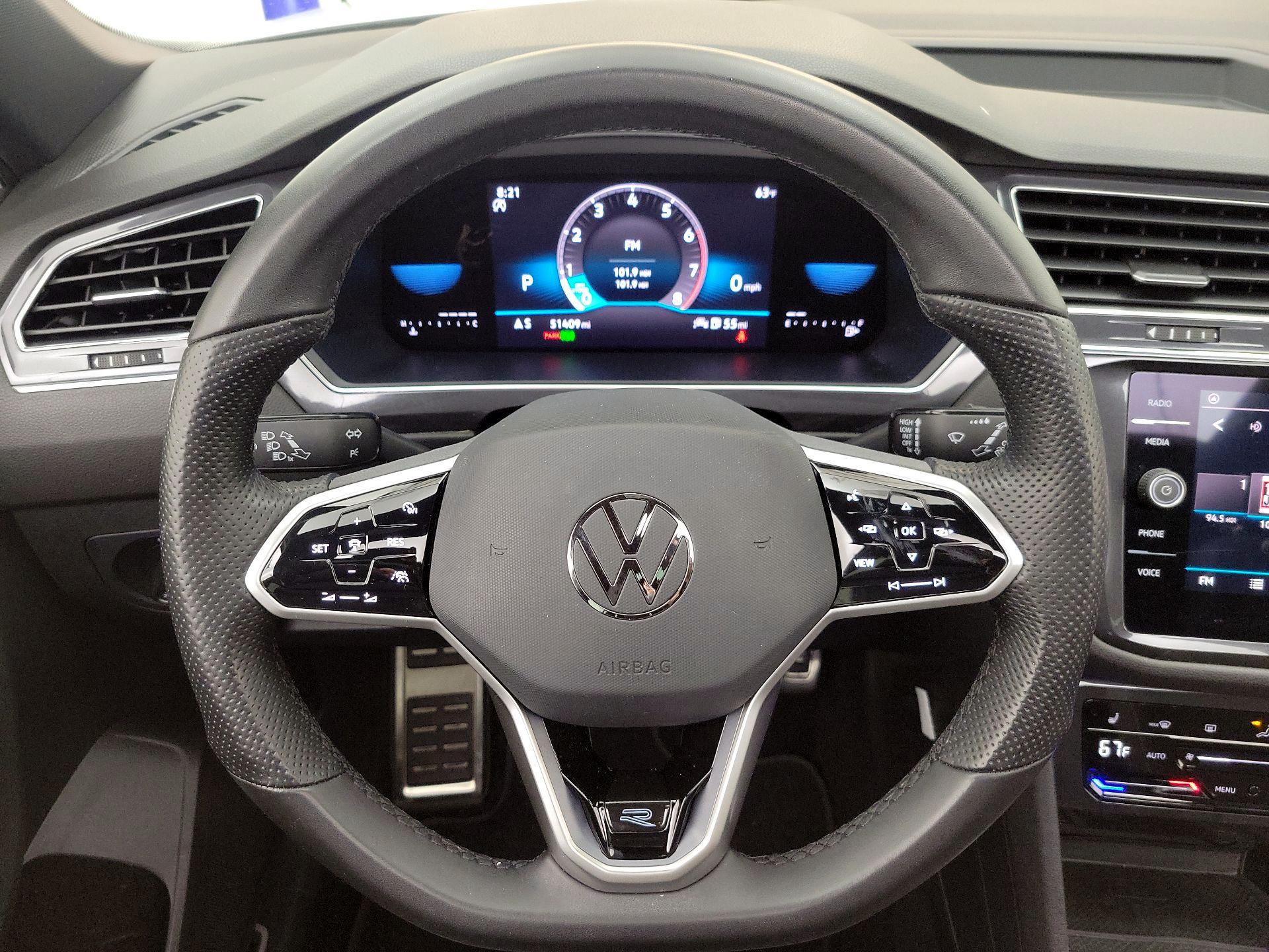 Thumbnail: 2023 Volkswagen Tiguan - 10