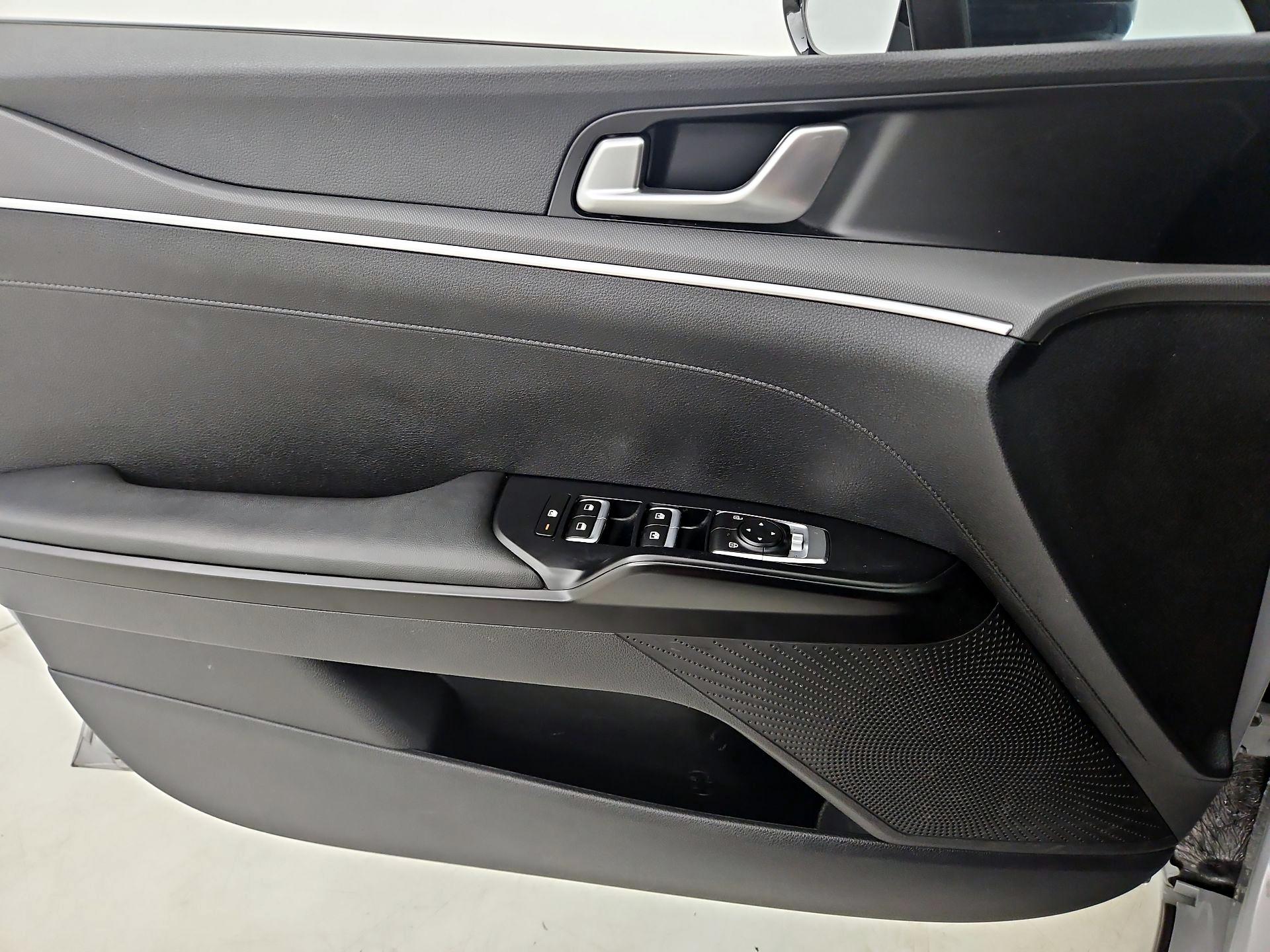 Thumbnail: 2022 Kia K5 - 12
