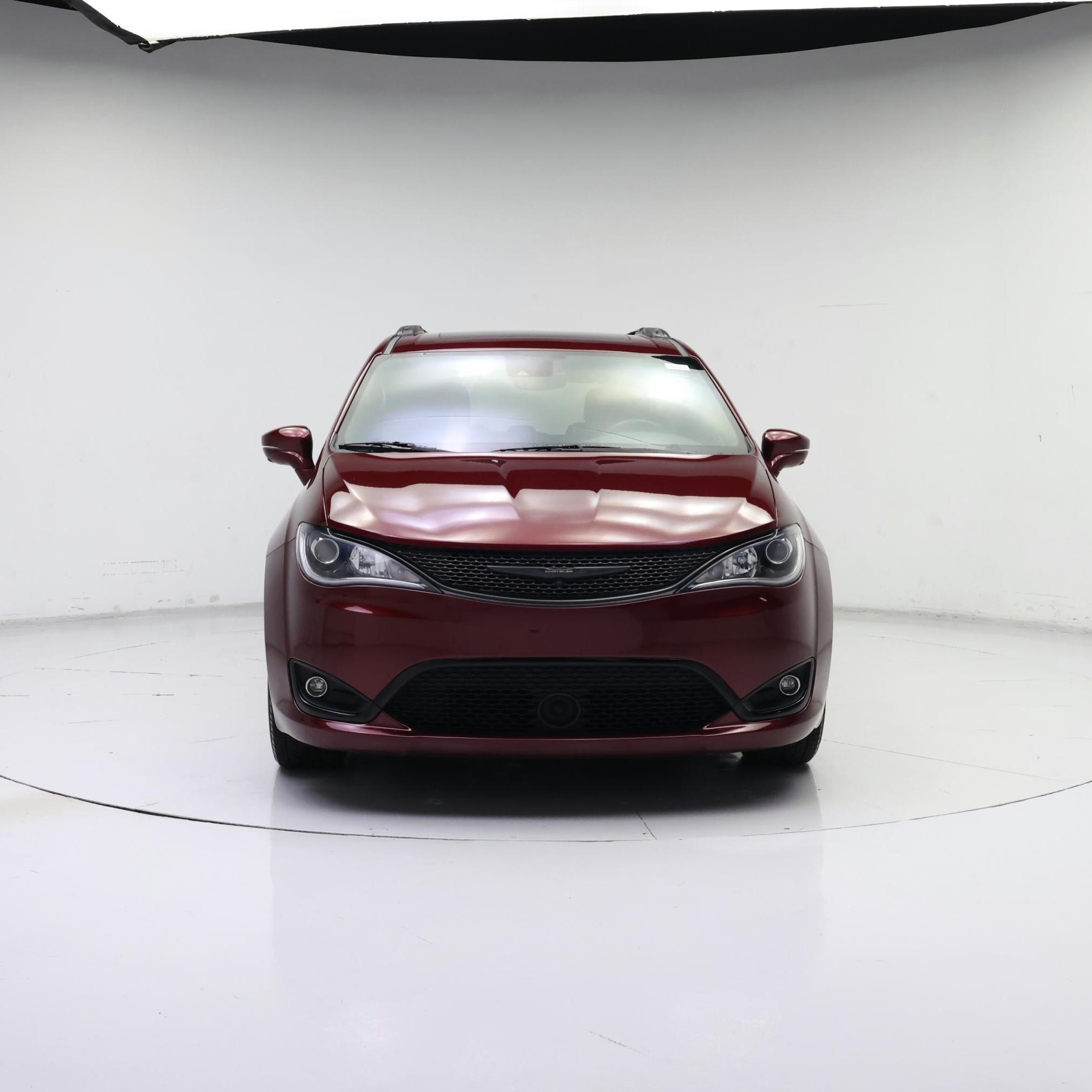 Thumbnail: 2019 Chrysler Pacifica - 5