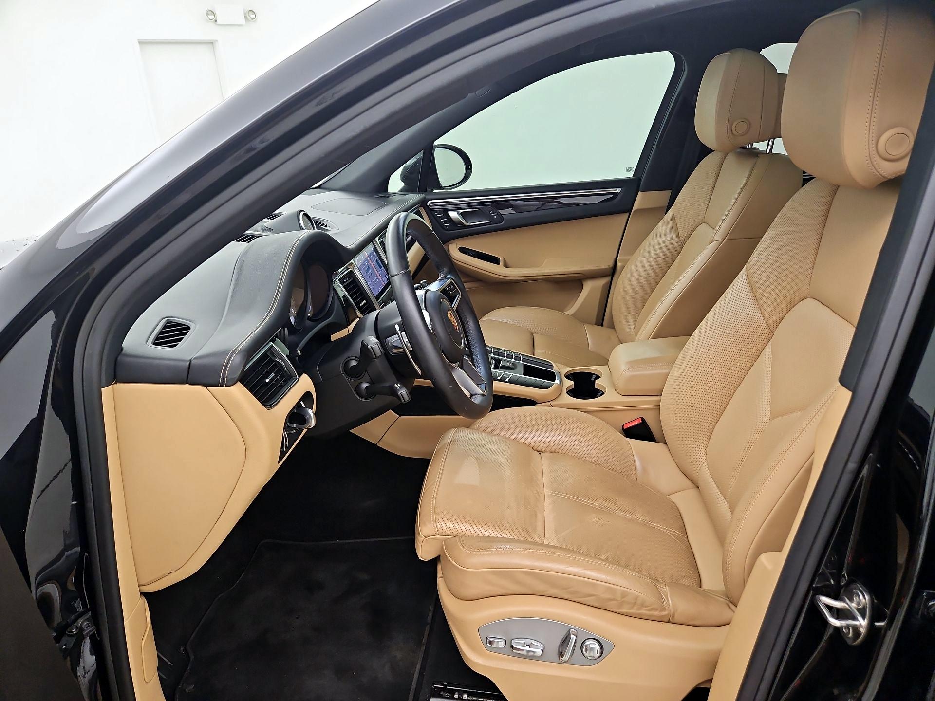 Thumbnail: 2018 Porsche Macan - 9
