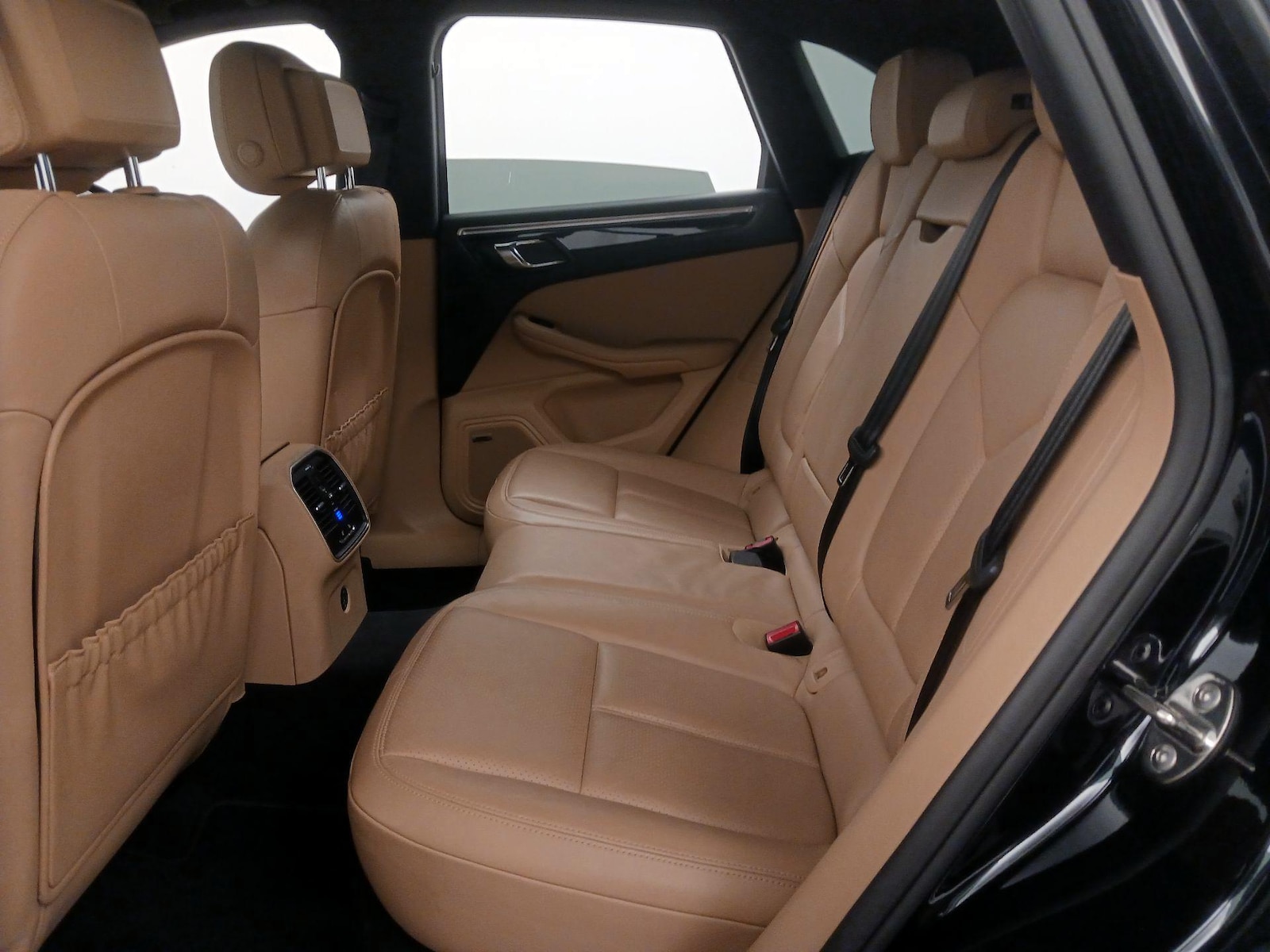 2018 Porsche Macan S - Photo 22