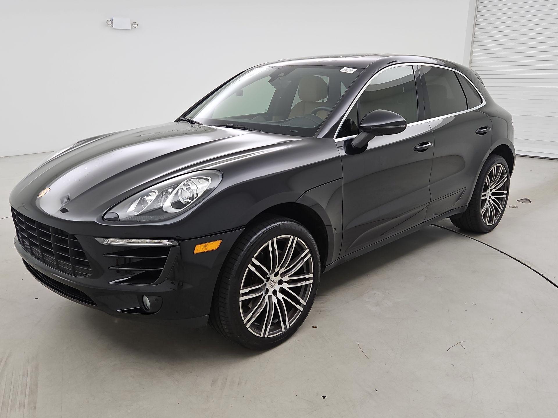 Thumbnail: 2018 Porsche Macan - 3