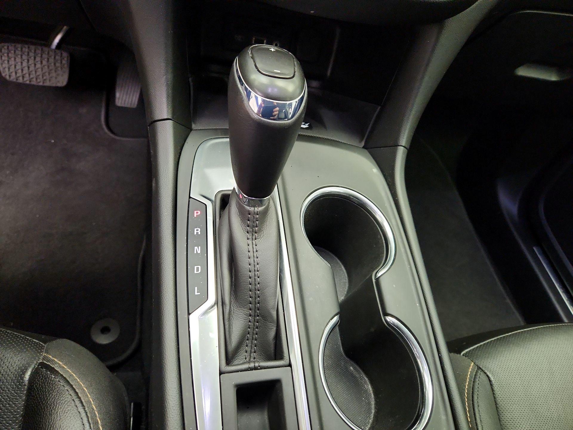 Thumbnail: 2019 Chevrolet Equinox - 17