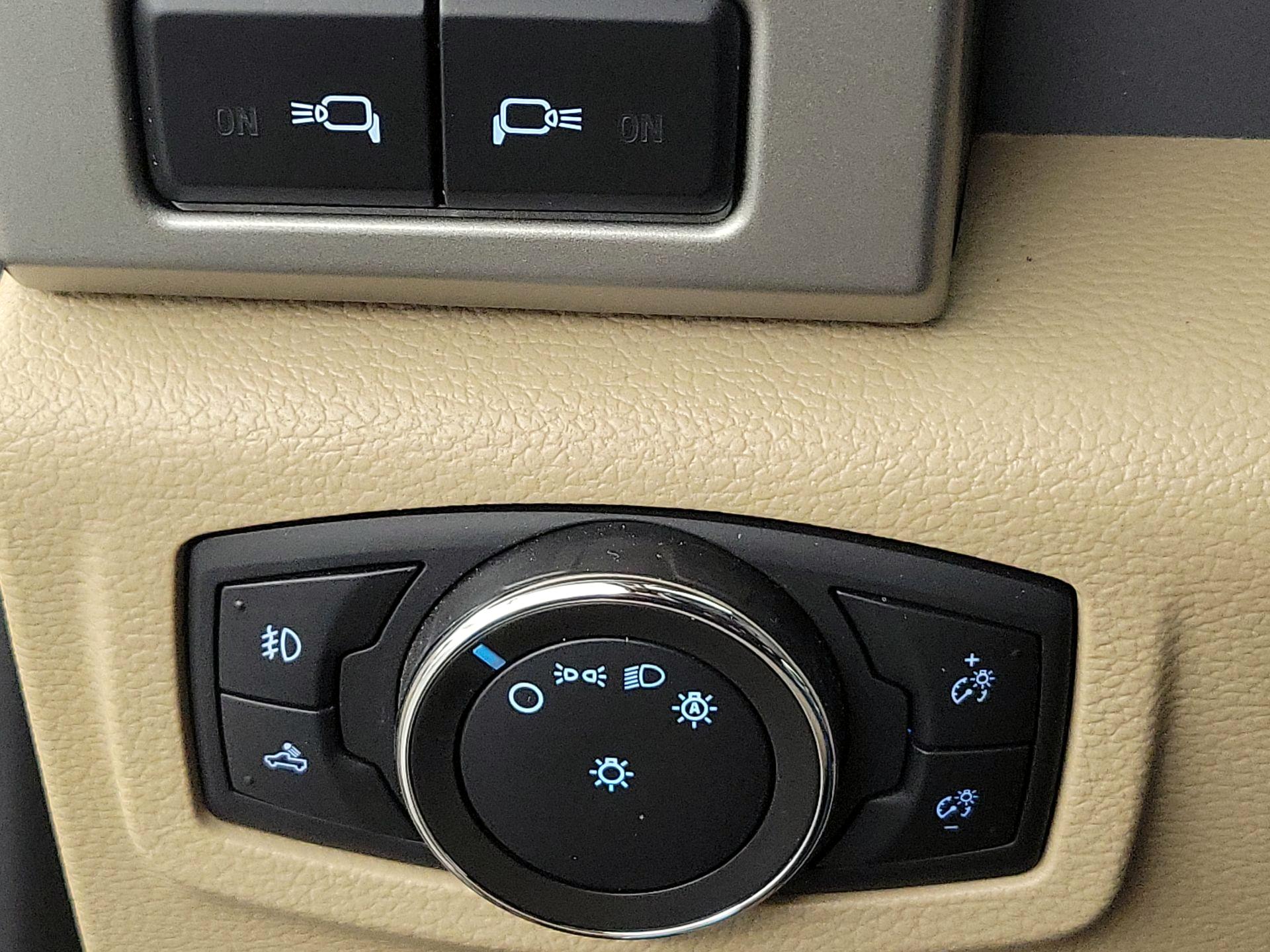 Thumbnail: 2021 Ford F-250 - 13