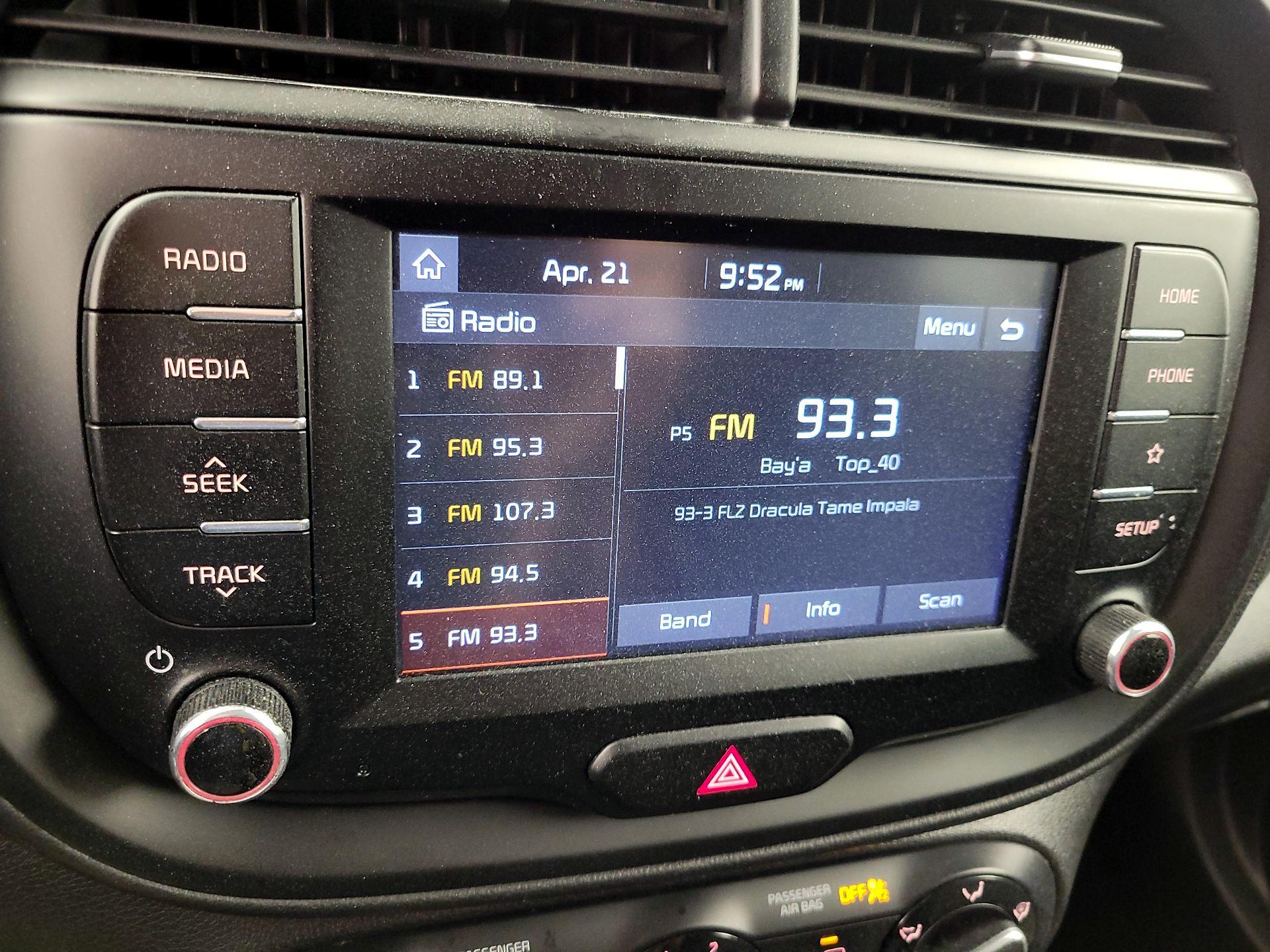 Thumbnail: 2020 Kia Soul - 15