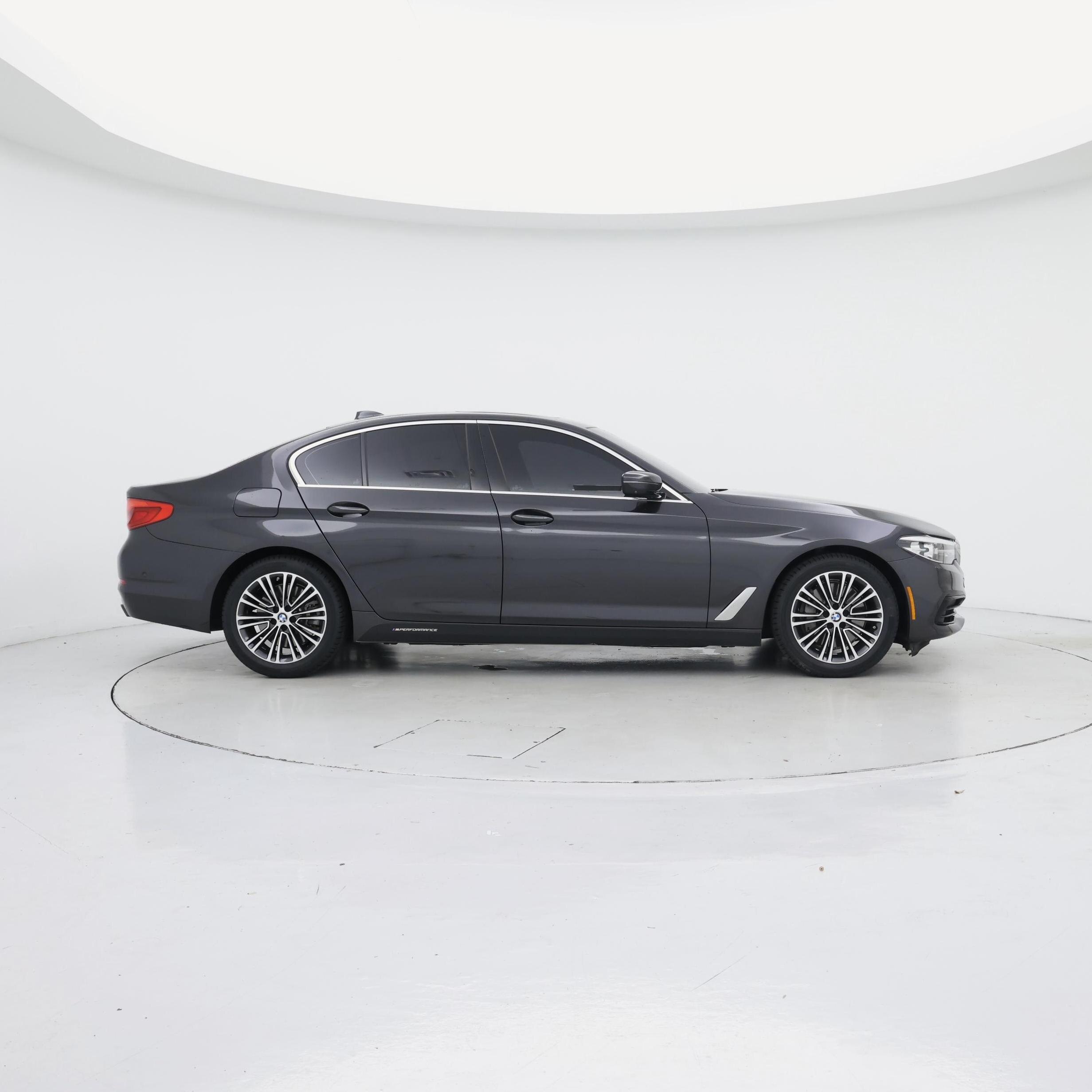 Thumbnail: 2020 BMW 5 Series - 7