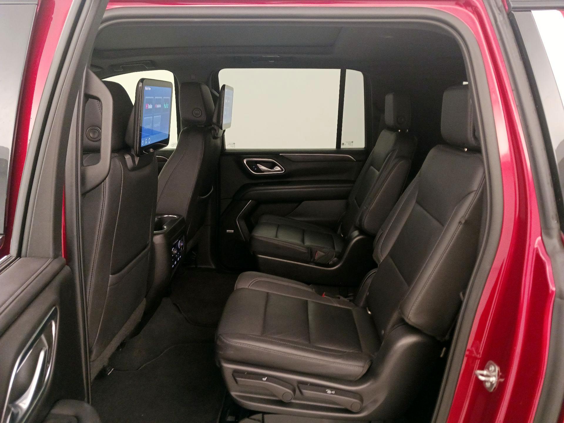Thumbnail: 2022 Chevrolet Suburban - 20