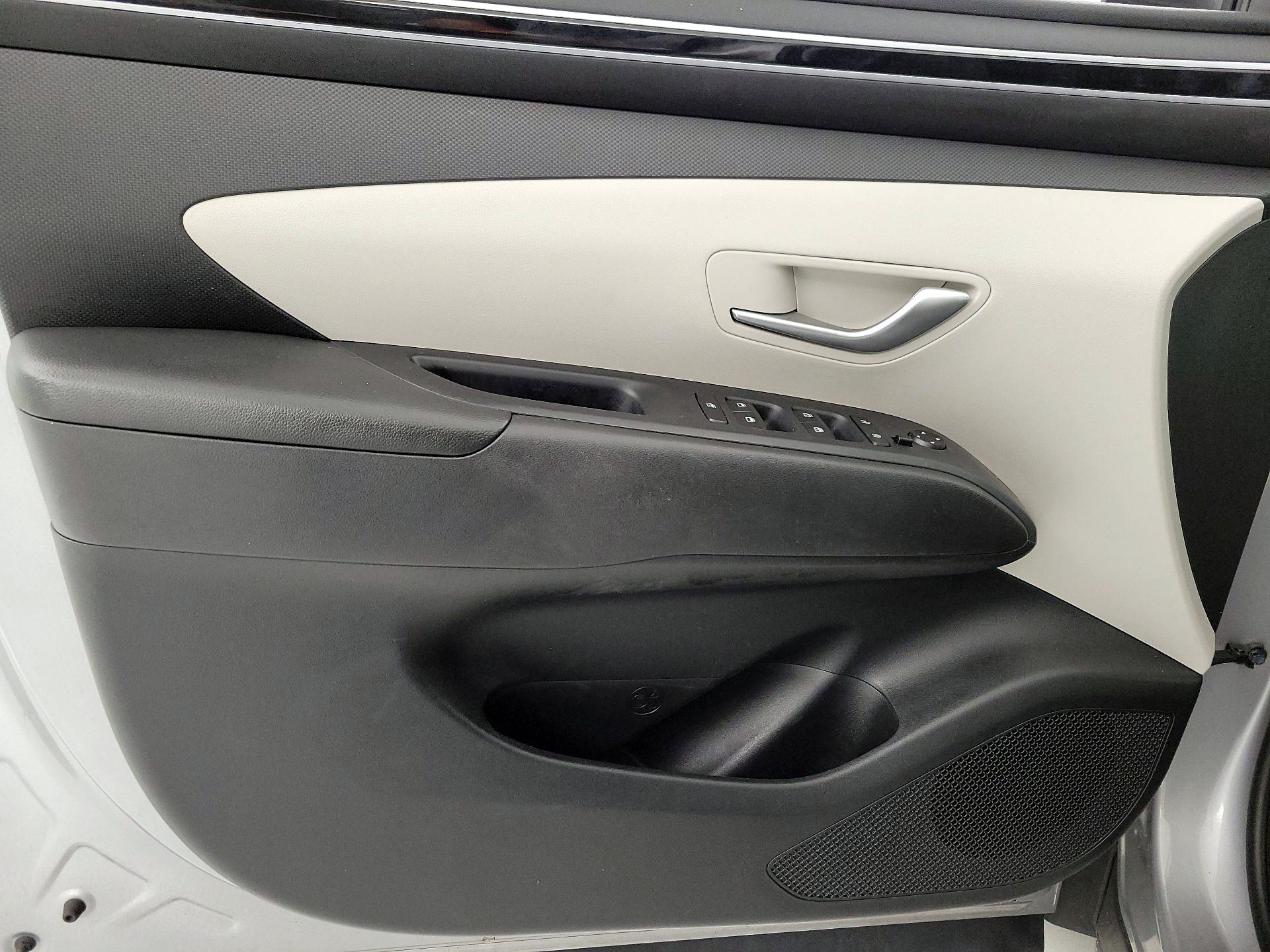 Thumbnail: 2022 Hyundai Tucson - 12