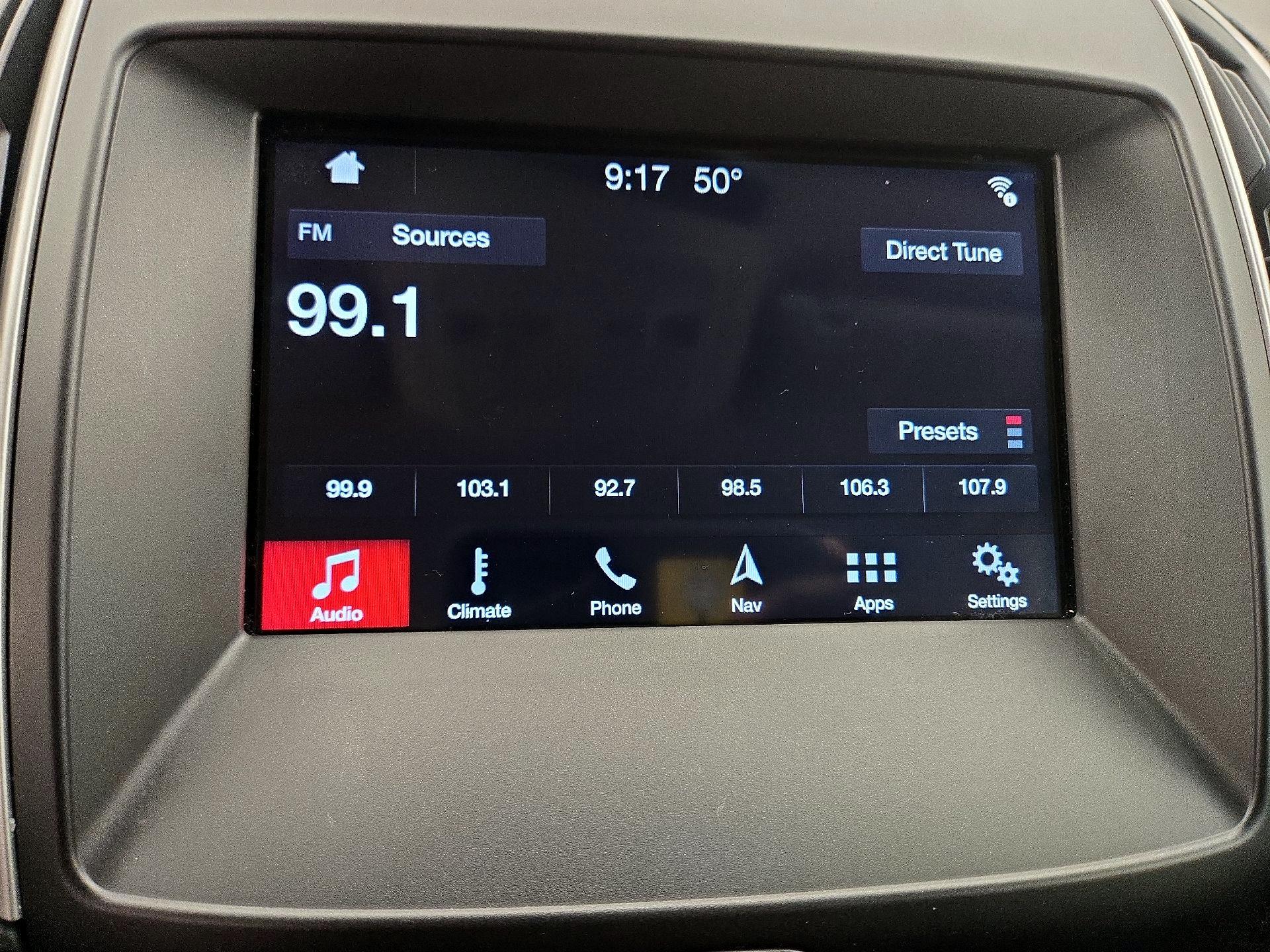 Thumbnail: 2019 Ford Edge - 16