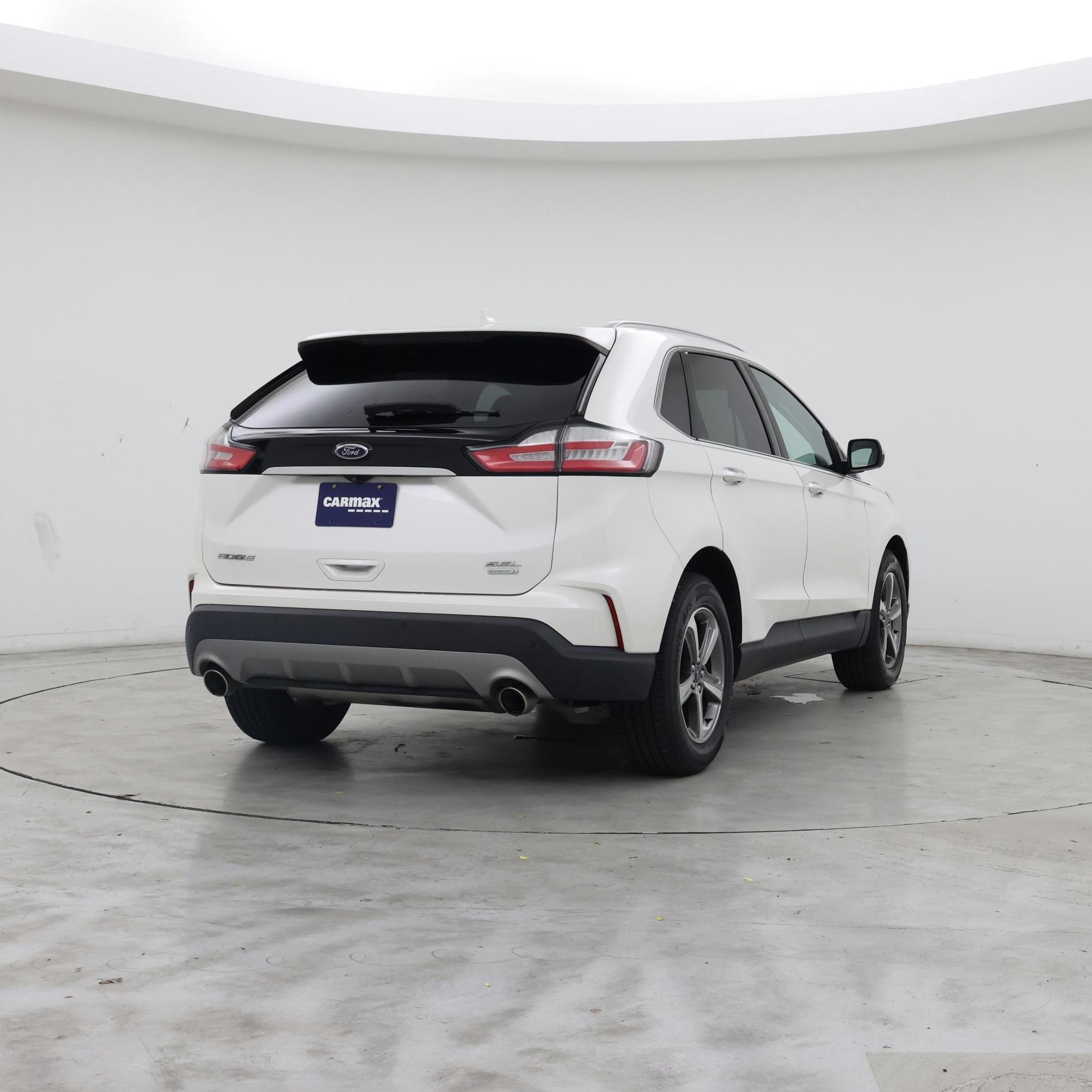 Thumbnail: 2019 Ford Edge - 8