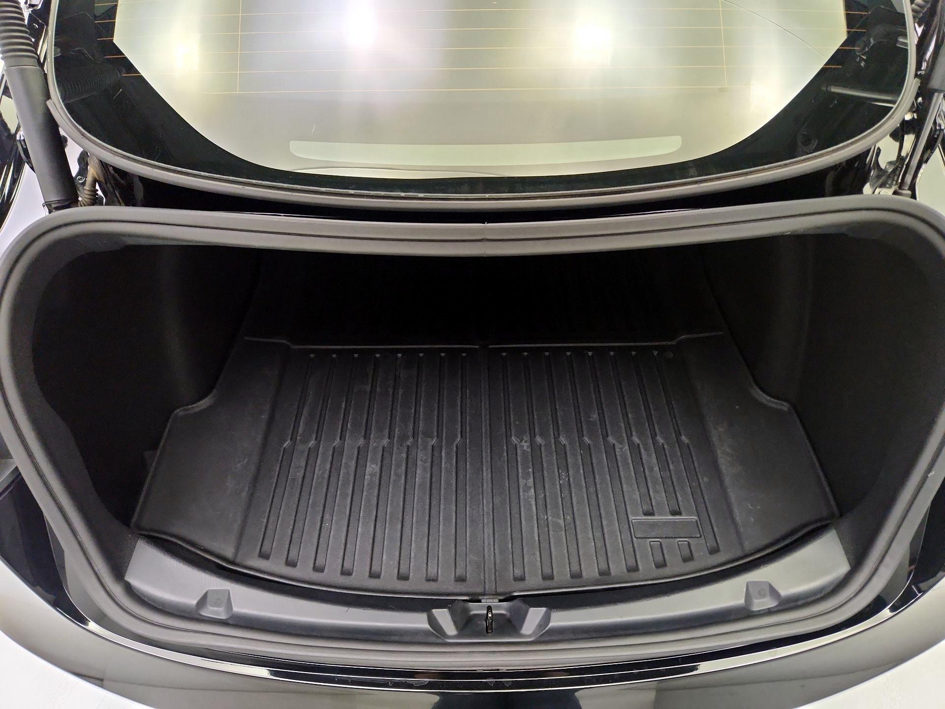 Thumbnail: 2023 Tesla Model 3 - 20