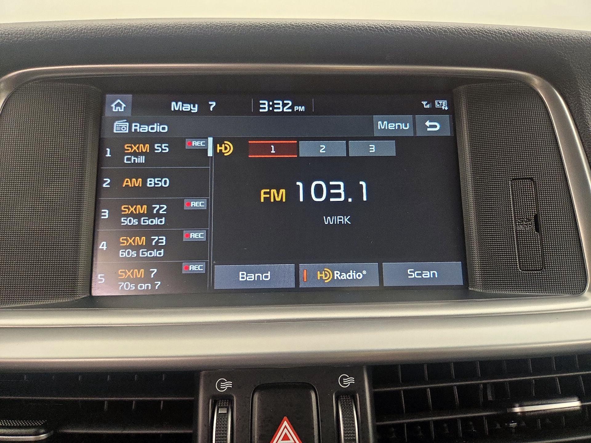 Thumbnail: 2019 Kia Optima - 16