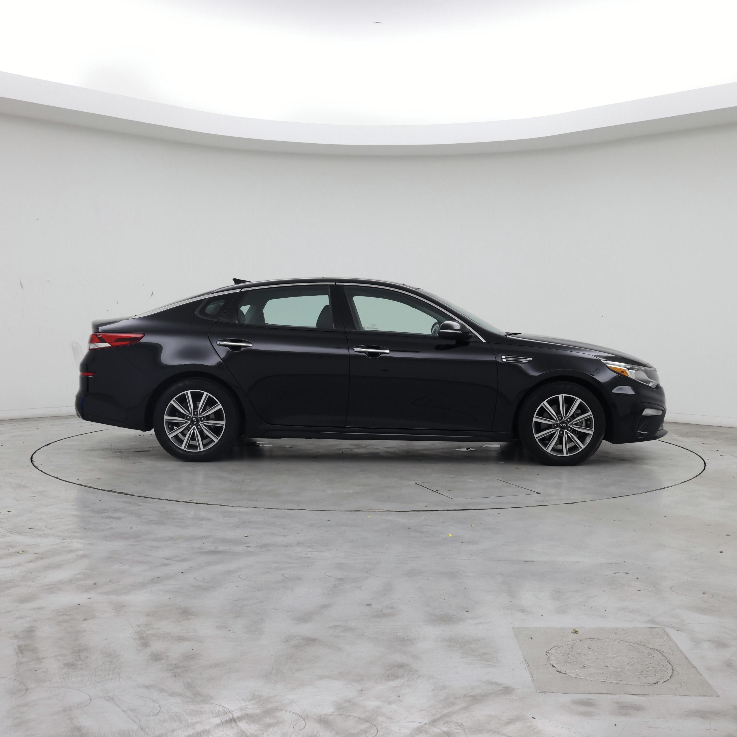 Thumbnail: 2019 Kia Optima - 7