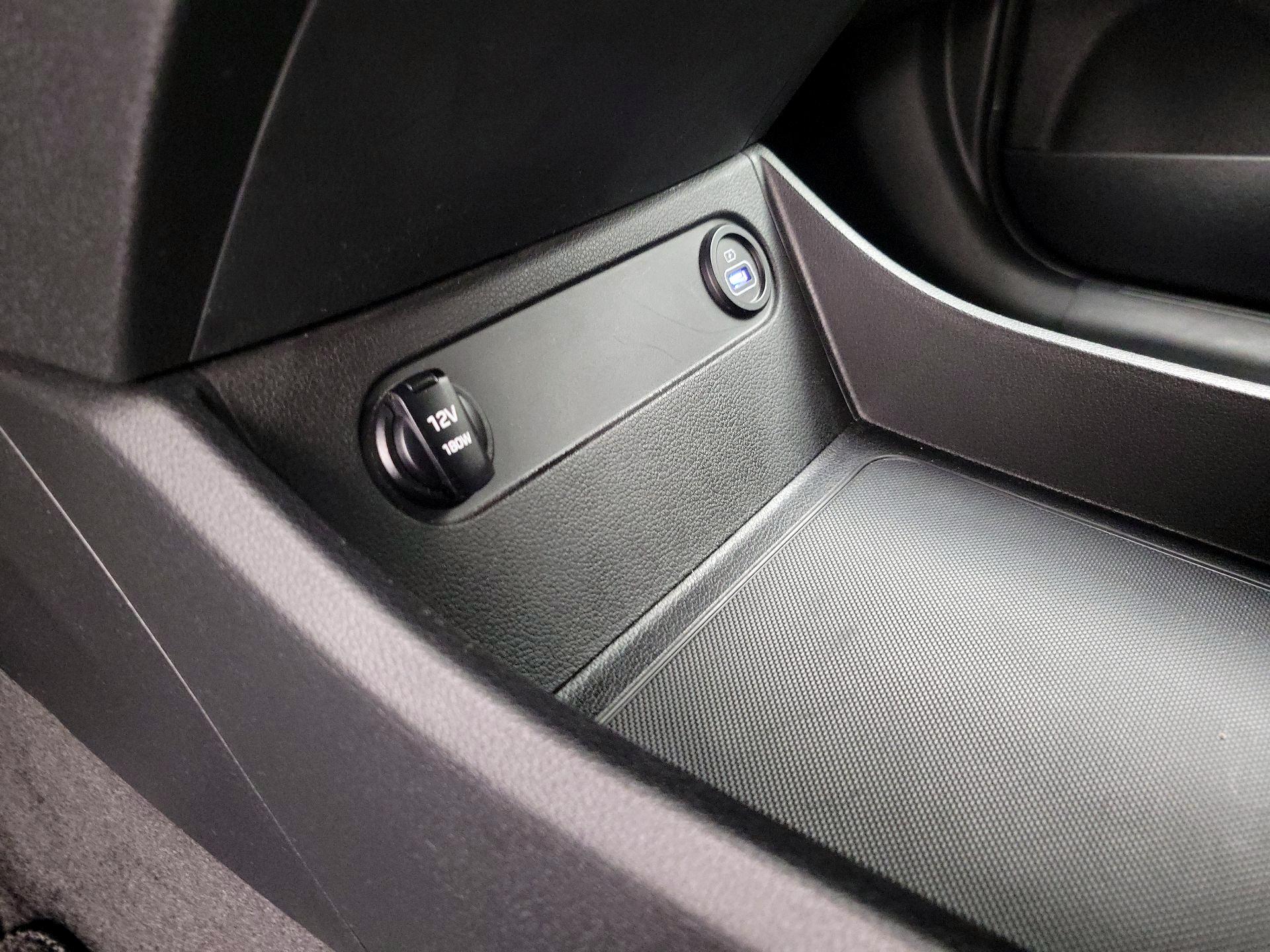 Thumbnail: 2021 Hyundai Santa Fe - 18