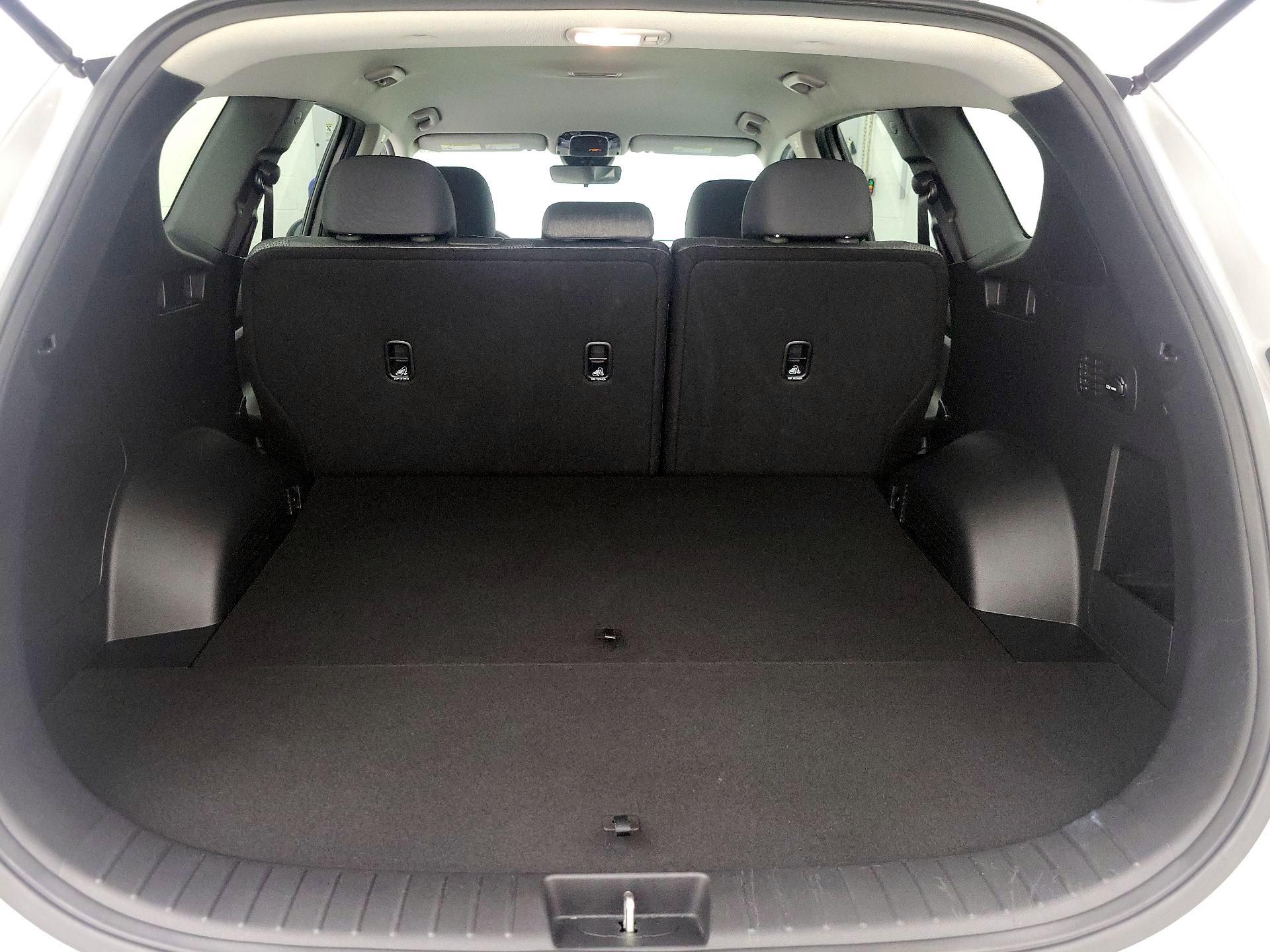 Thumbnail: 2021 Hyundai Santa Fe - 20