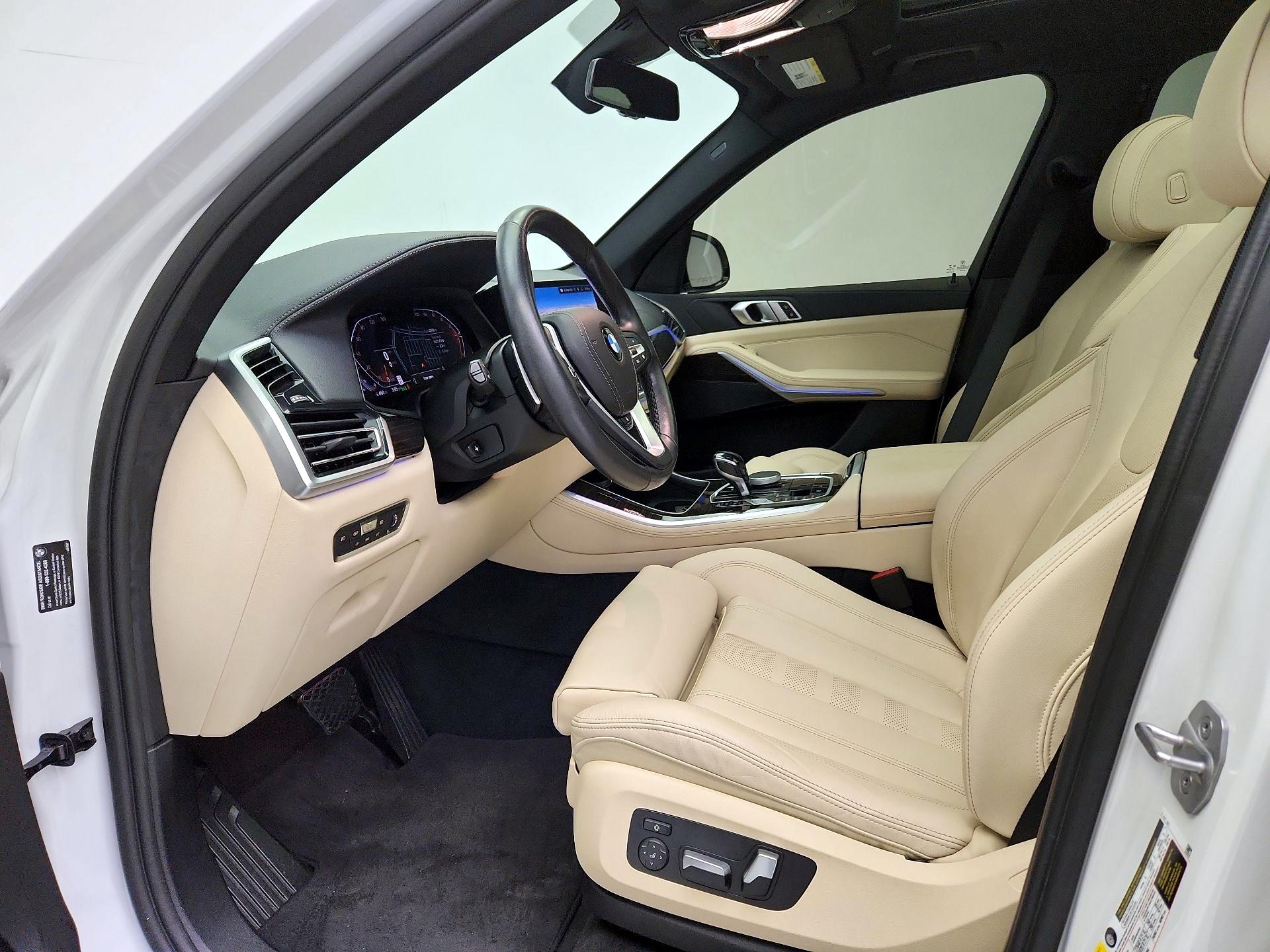 Thumbnail: 2021 BMW X5 - 11