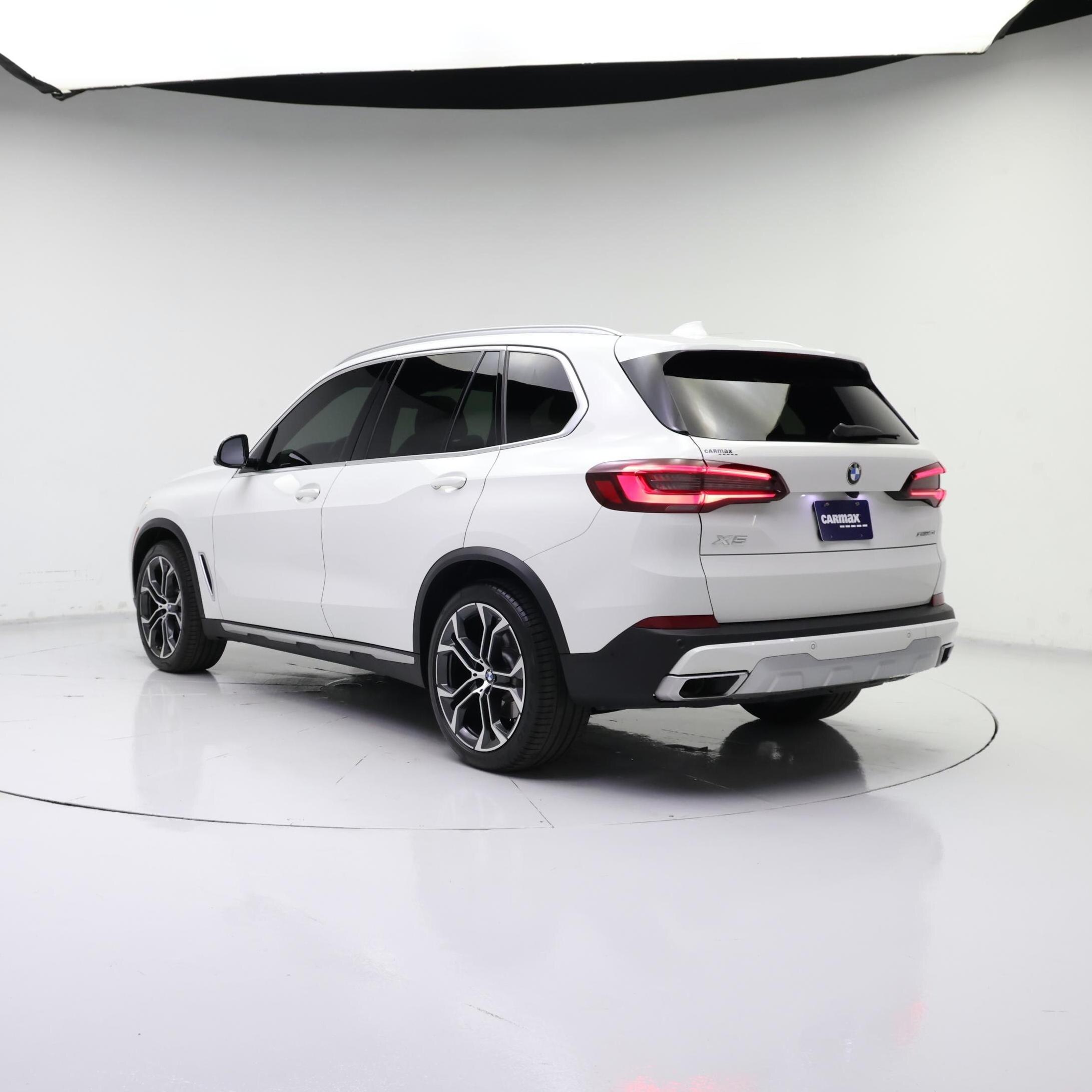 Thumbnail: 2021 BMW X5 - 2
