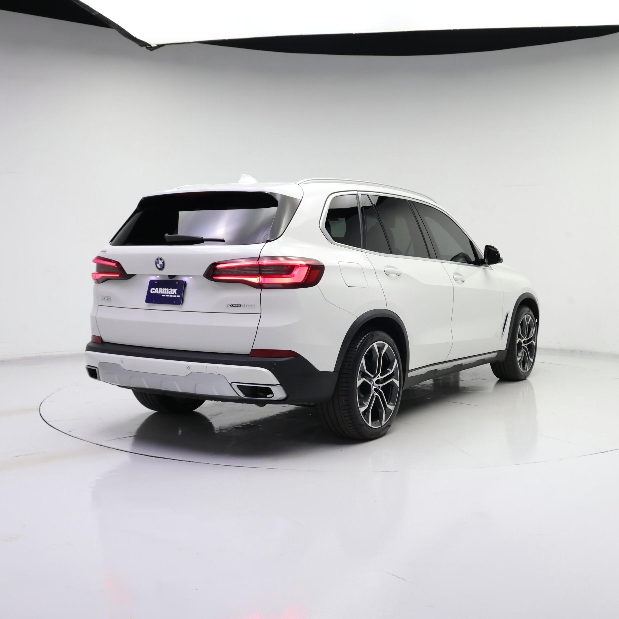 Thumbnail: 2021 BMW X5 - 8
