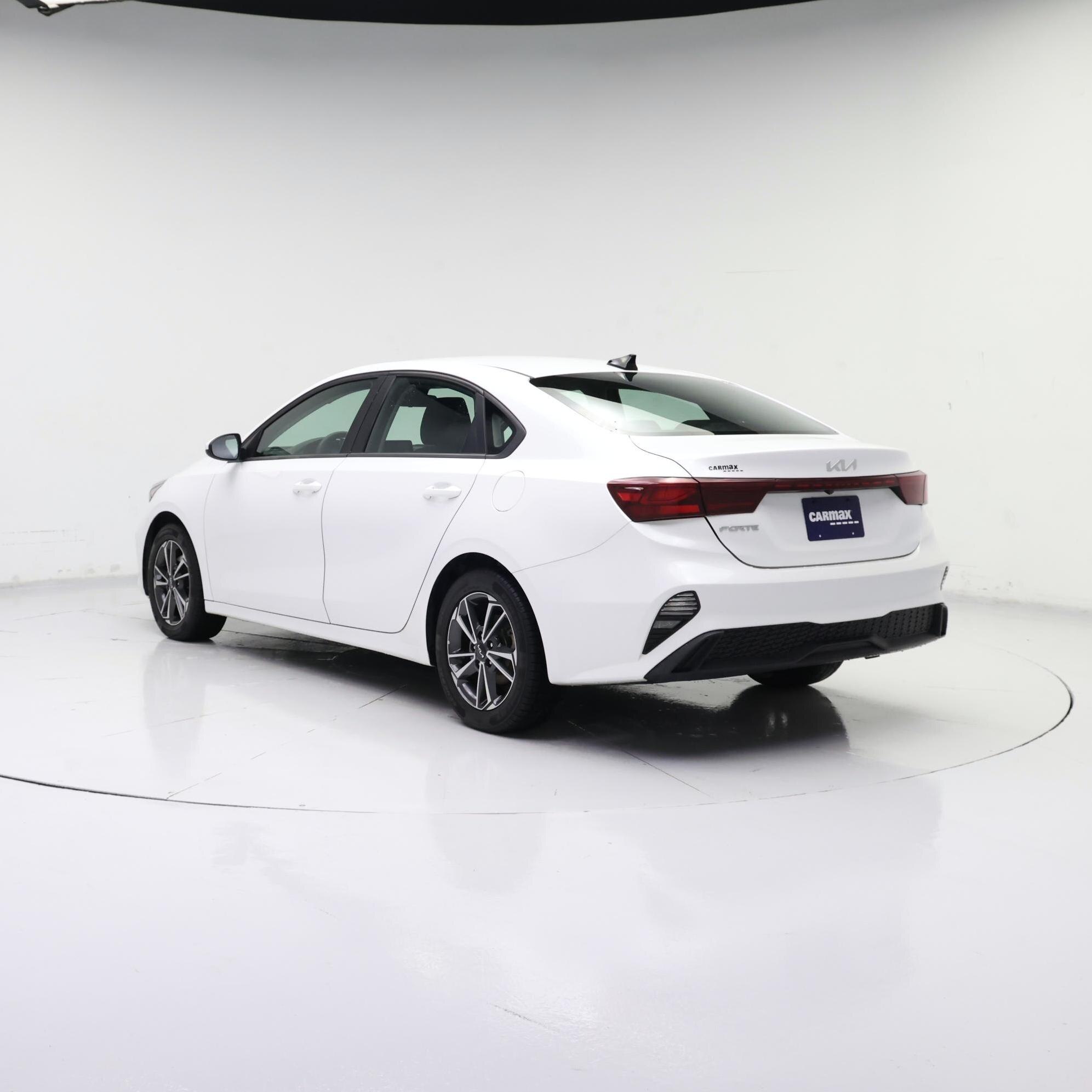 Thumbnail: 2023 Kia Forte - 2