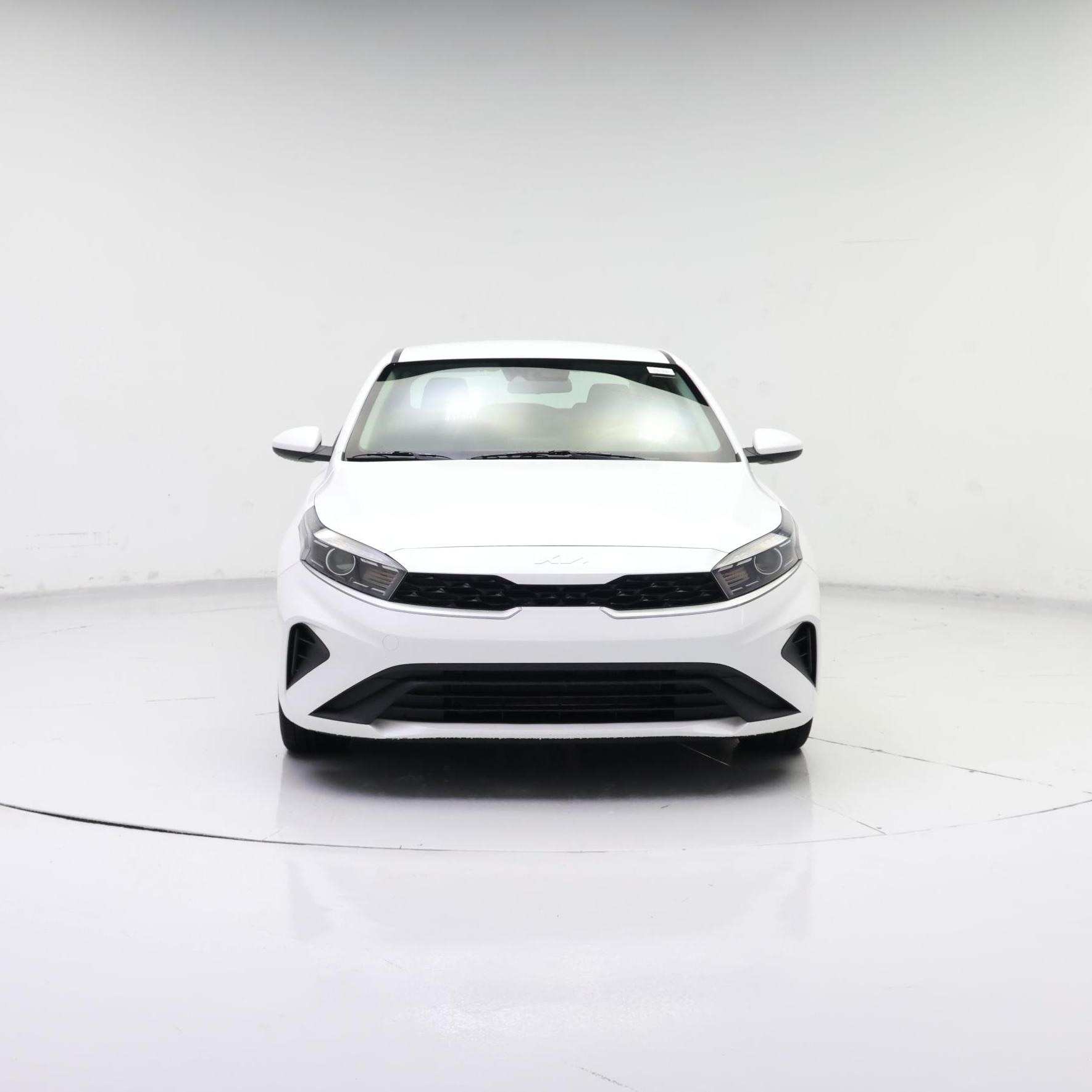 Thumbnail: 2023 Kia Forte - 5