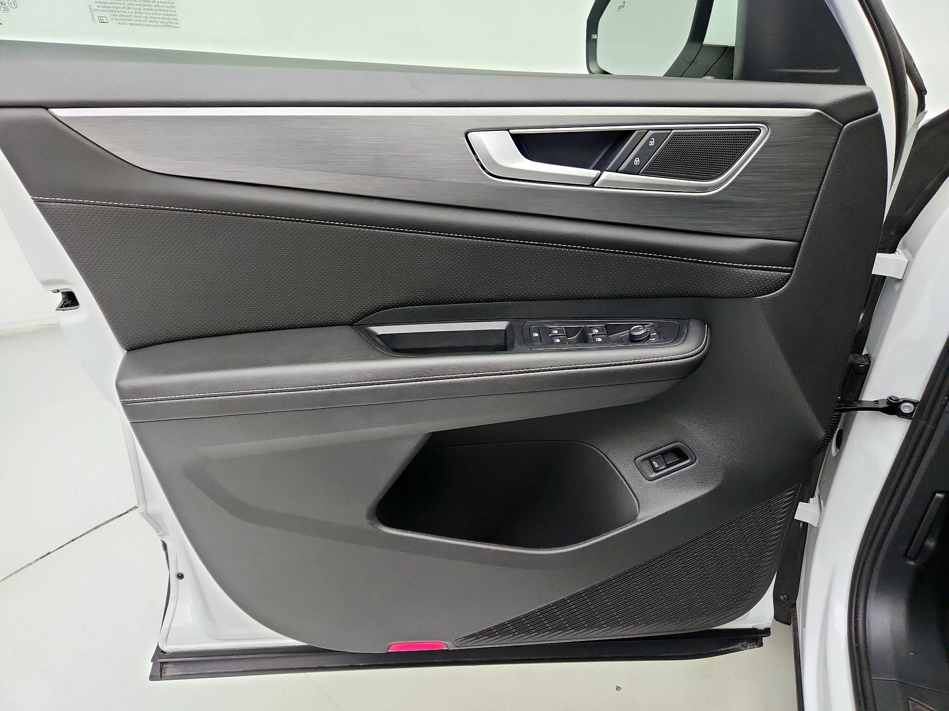 Thumbnail: 2025 Volkswagen Atlas - 12