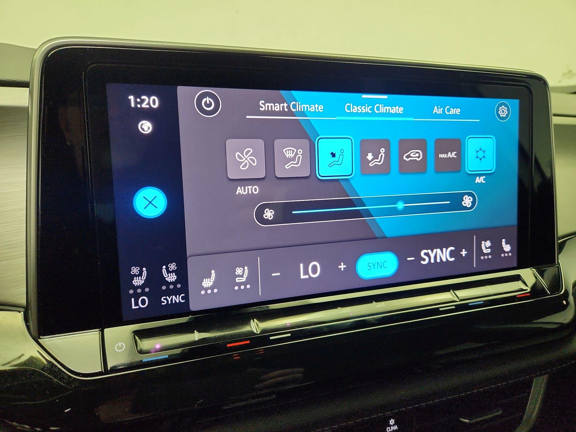 Thumbnail: 2025 Volkswagen Atlas - 16