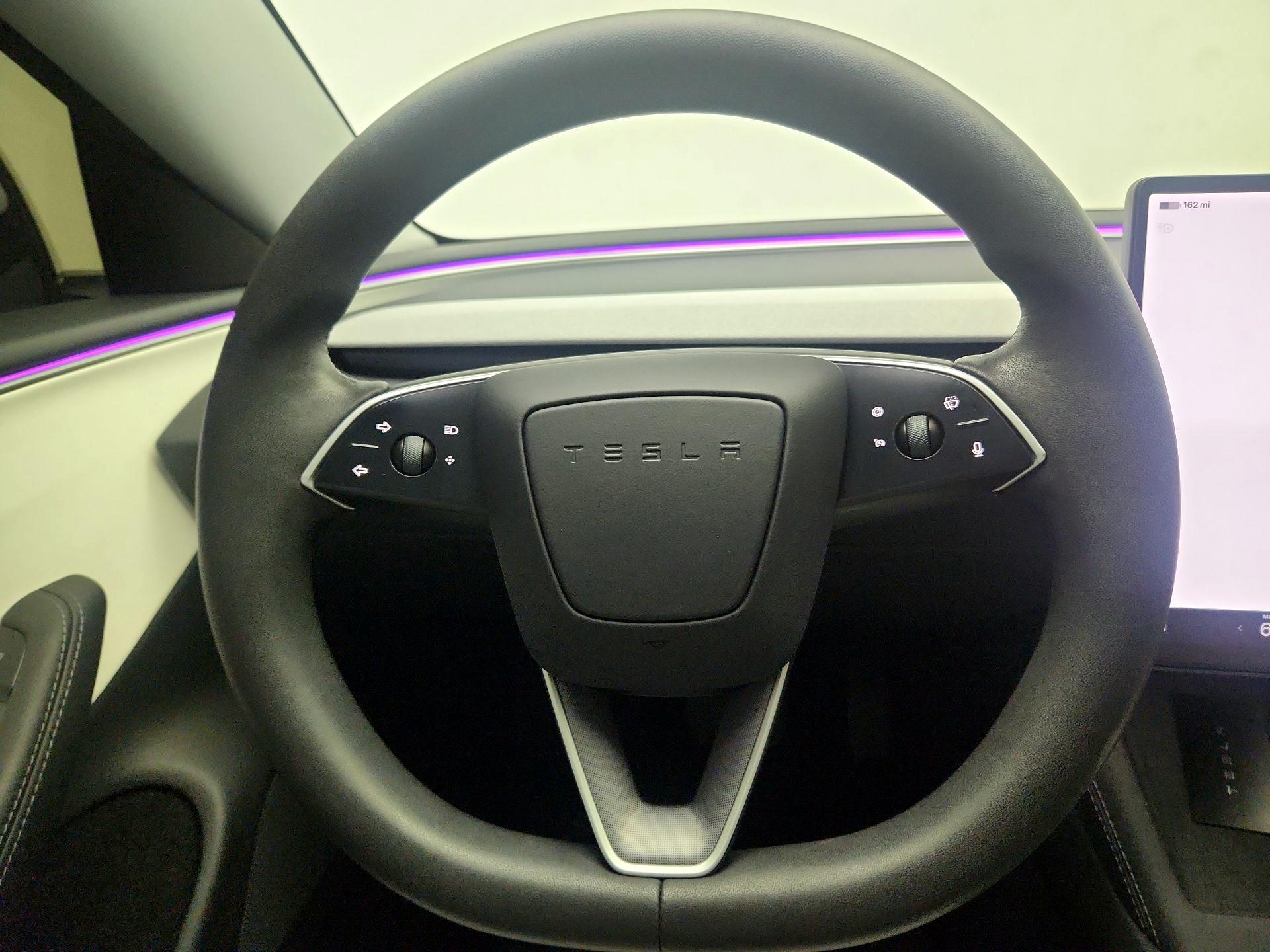 Thumbnail: 2025 Tesla Model 3 - 10