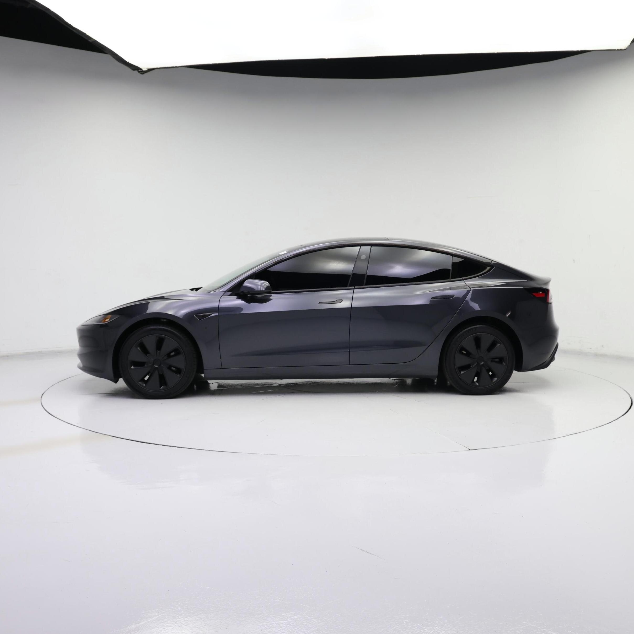 Thumbnail: 2025 Tesla Model 3 - 3