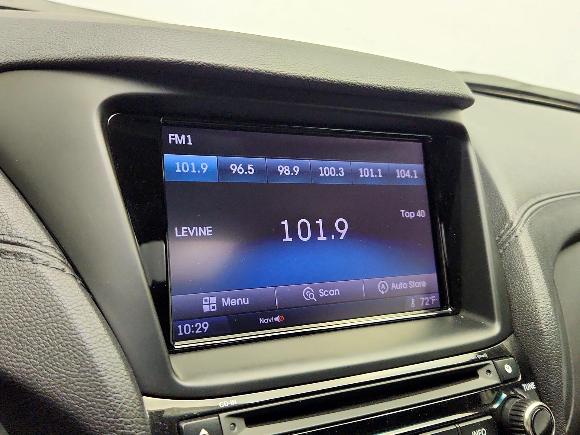 Thumbnail: 2014 Hyundai Genesis - 14