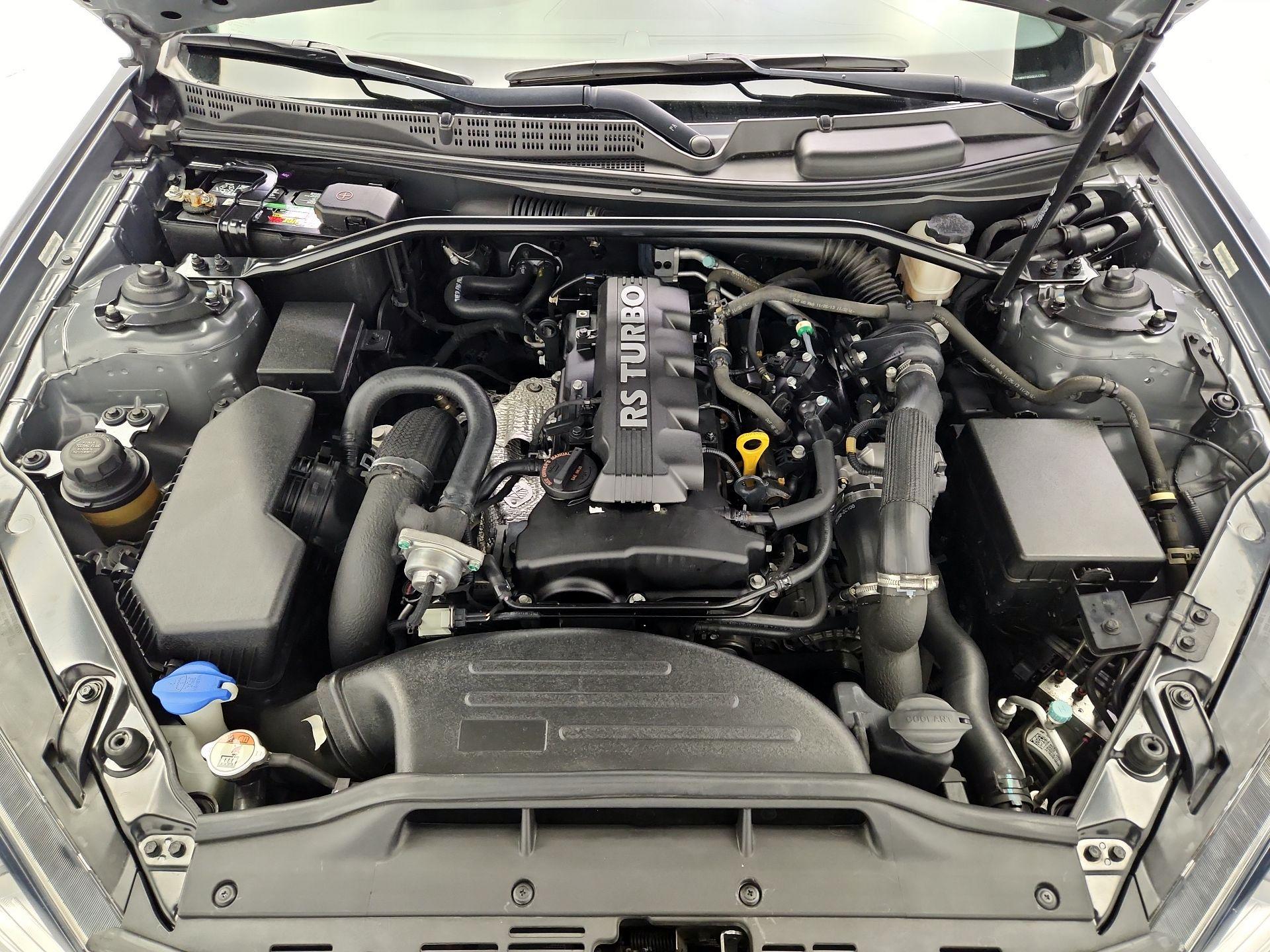 Thumbnail: 2014 Hyundai Genesis - 20
