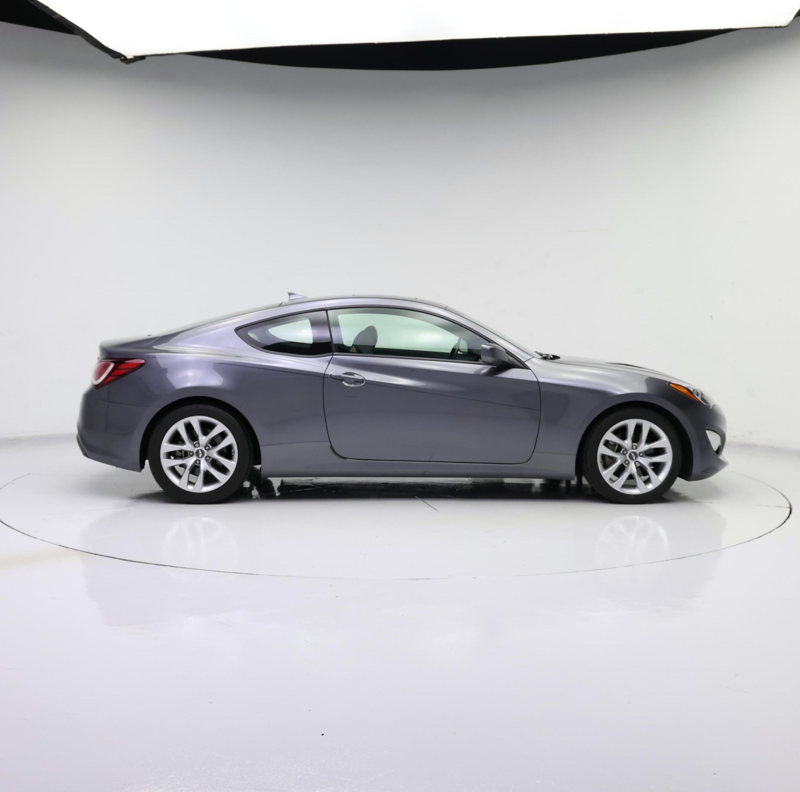 Thumbnail: 2014 Hyundai Genesis - 7