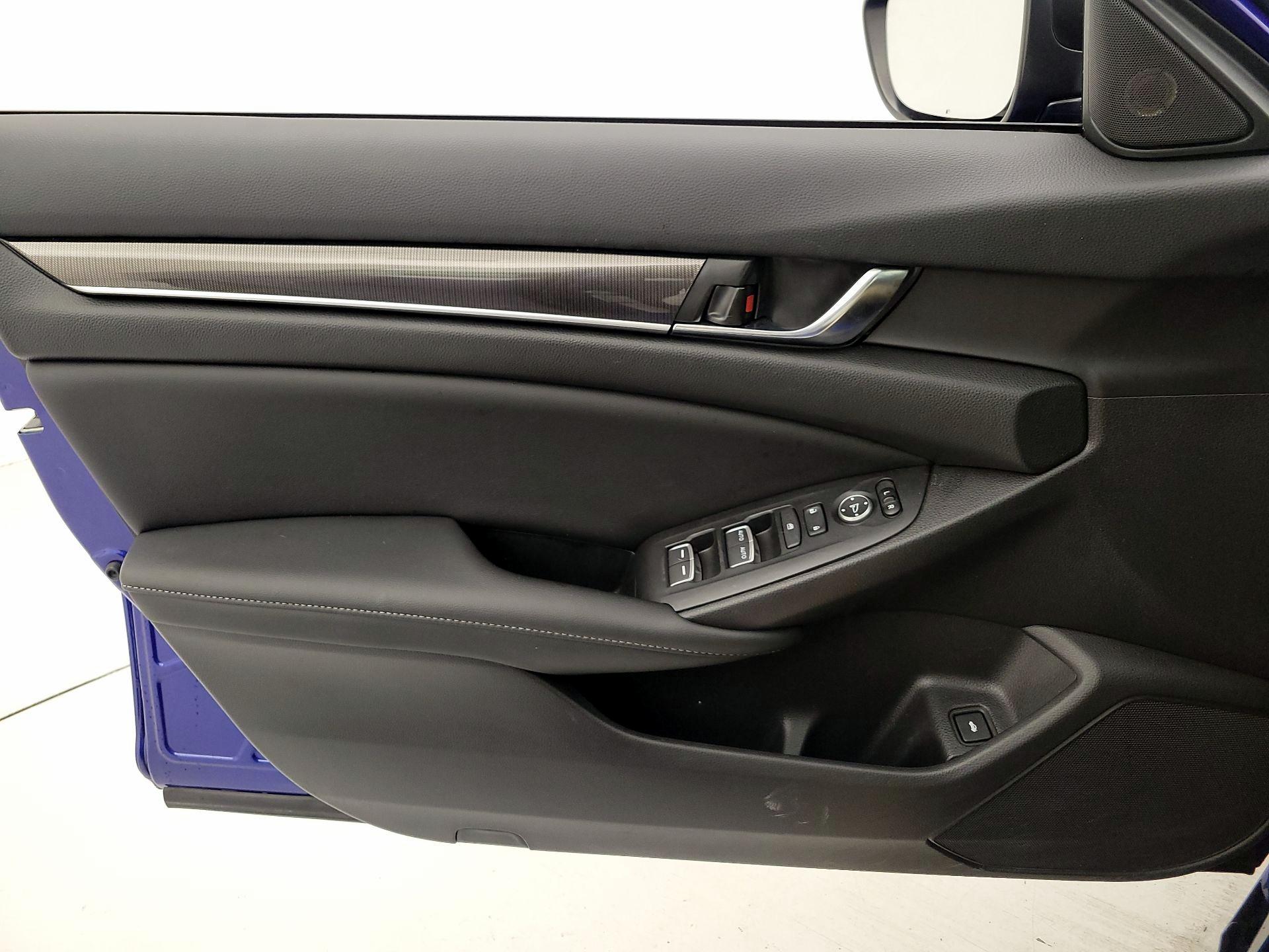 Thumbnail: 2022 Honda Accord - 12