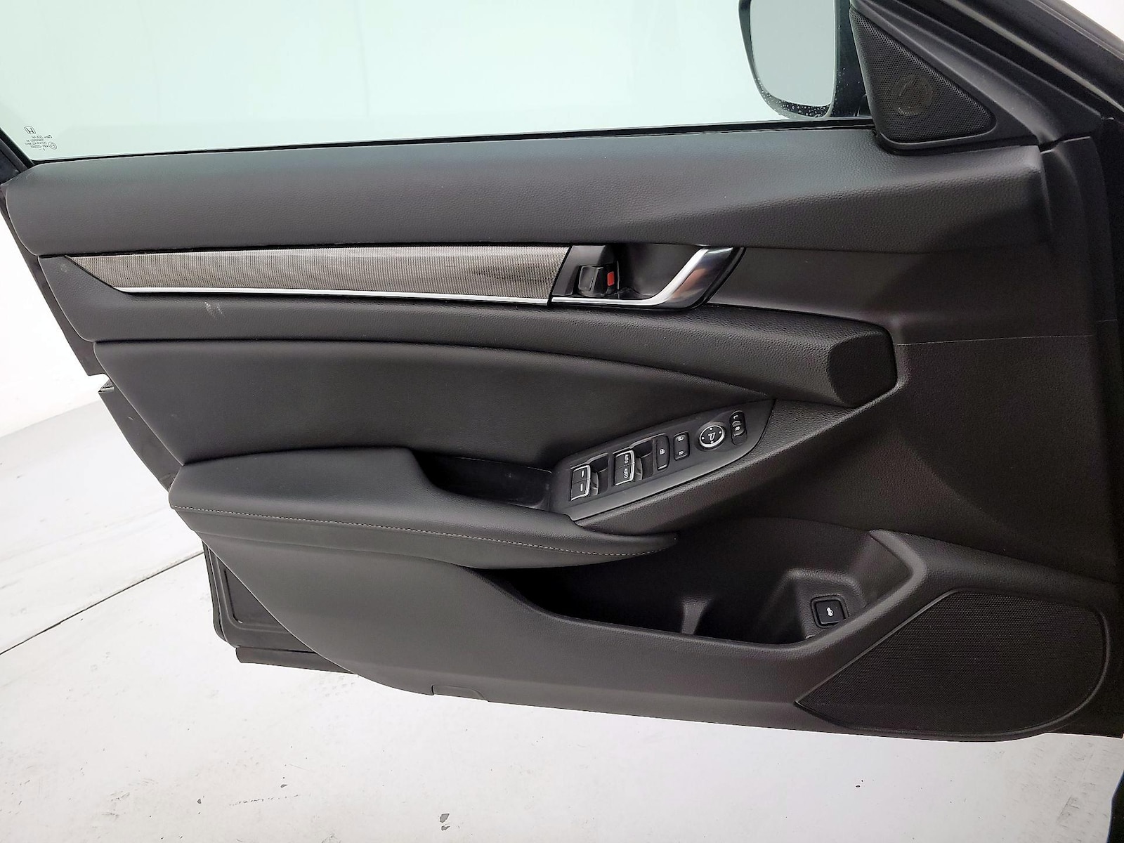 2022 Honda Accord Sport - Photo 13