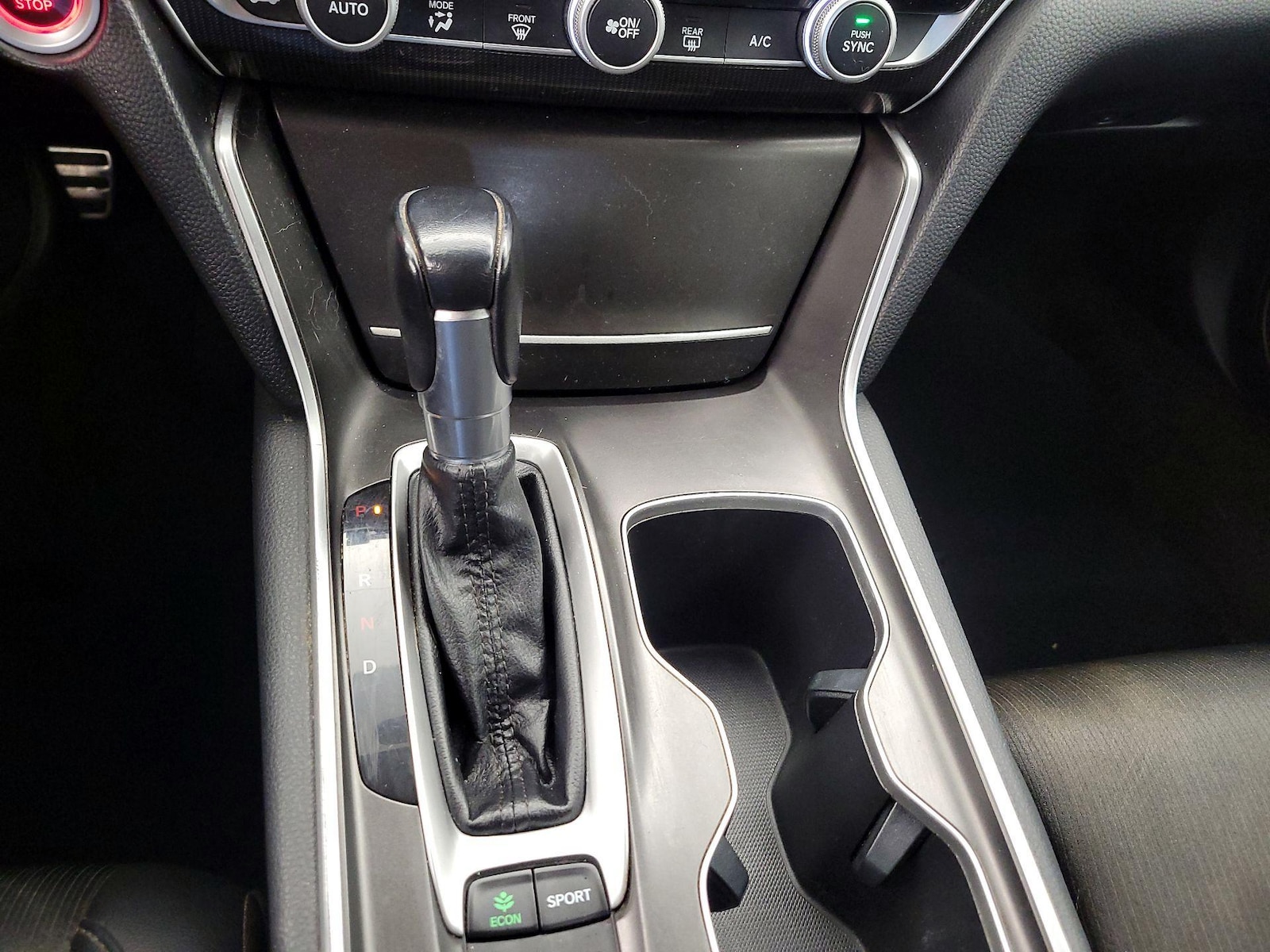 2022 Honda Accord Sport - Photo 18