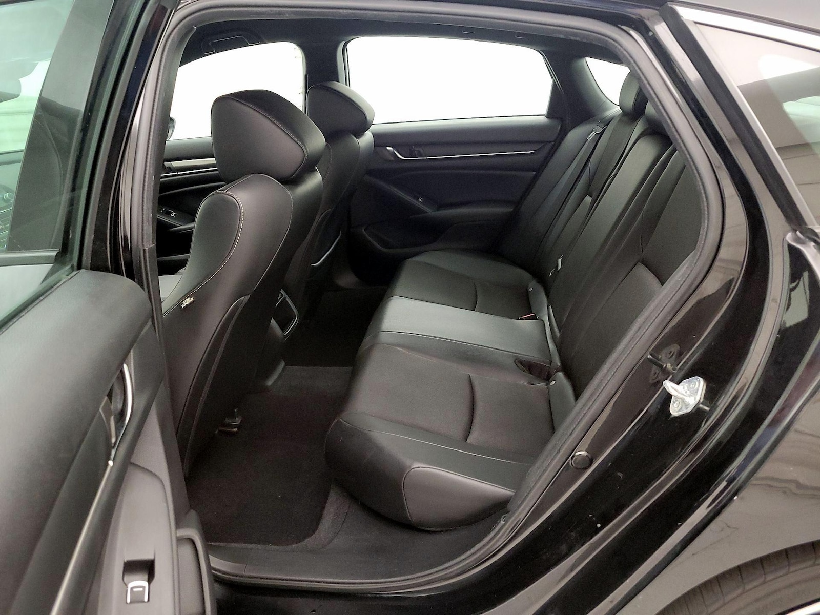 2022 Honda Accord Sport - Photo 20
