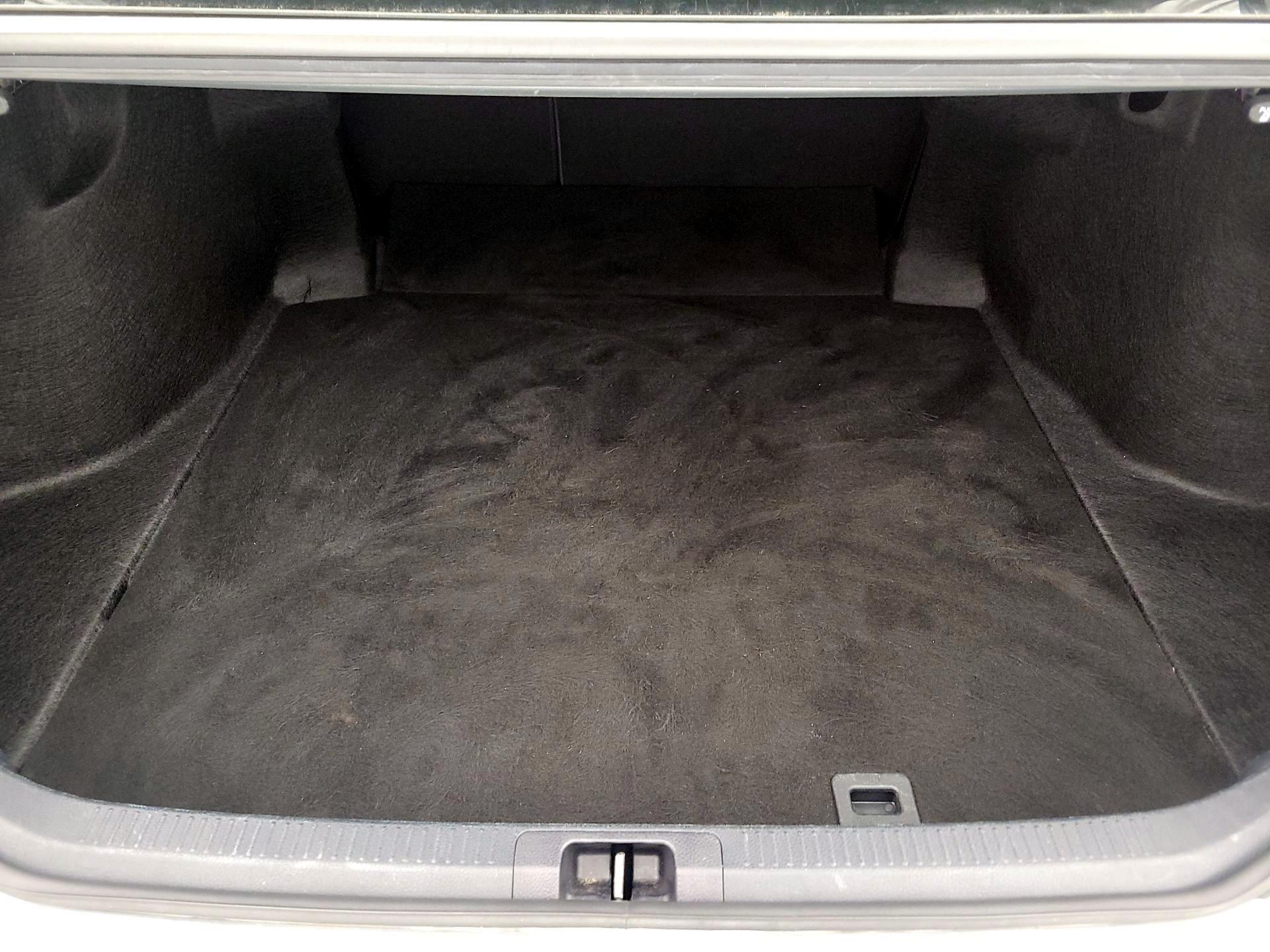 Thumbnail: 2023 Toyota Camry - 20