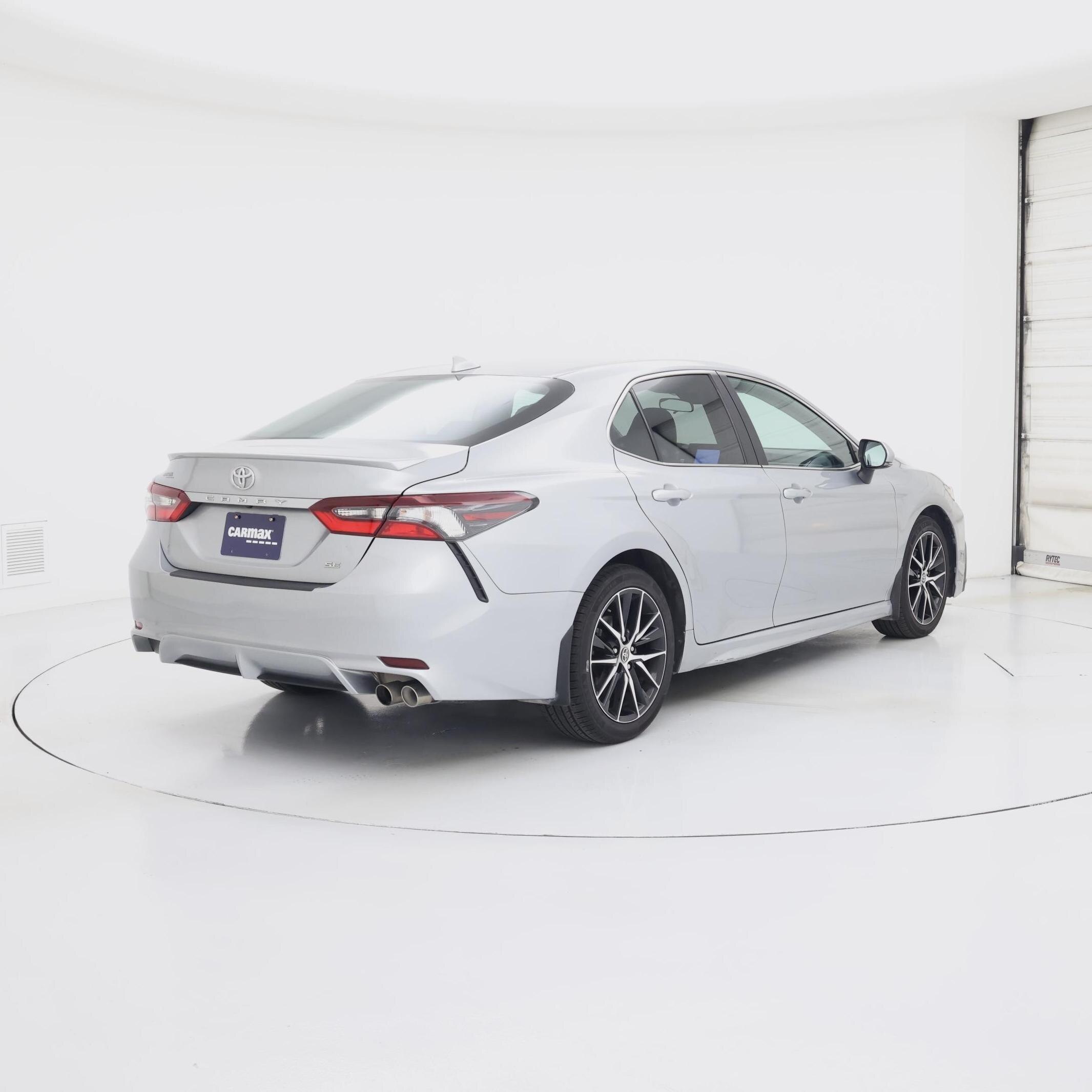 Thumbnail: 2023 Toyota Camry - 8