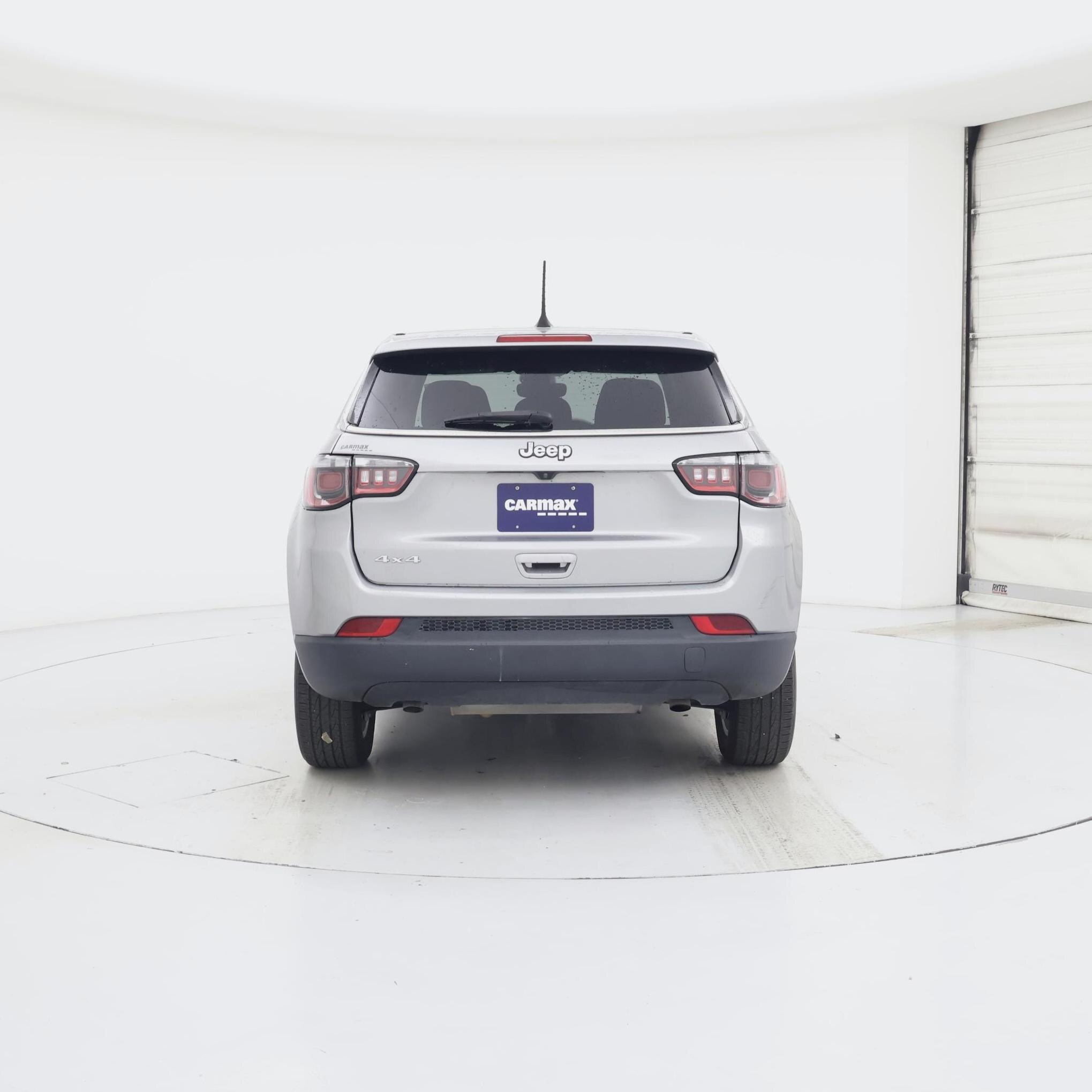 Thumbnail: 2023 Jeep Compass - 6