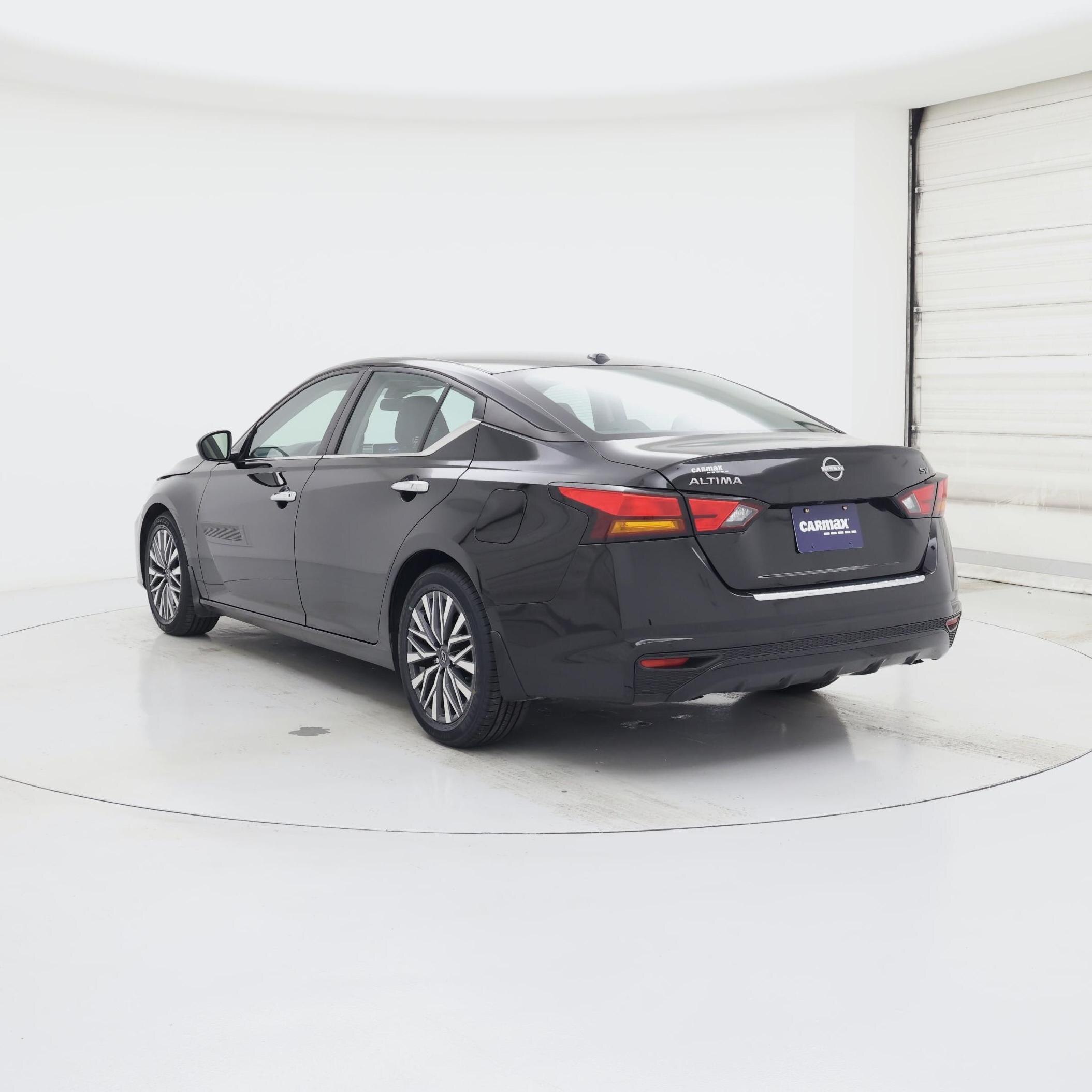 Thumbnail: 2023 Nissan Altima - 2