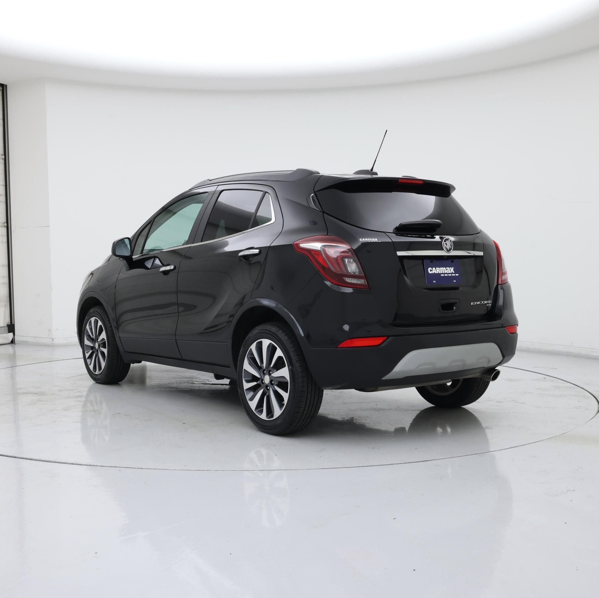 Thumbnail: 2022 Buick Encore - 2