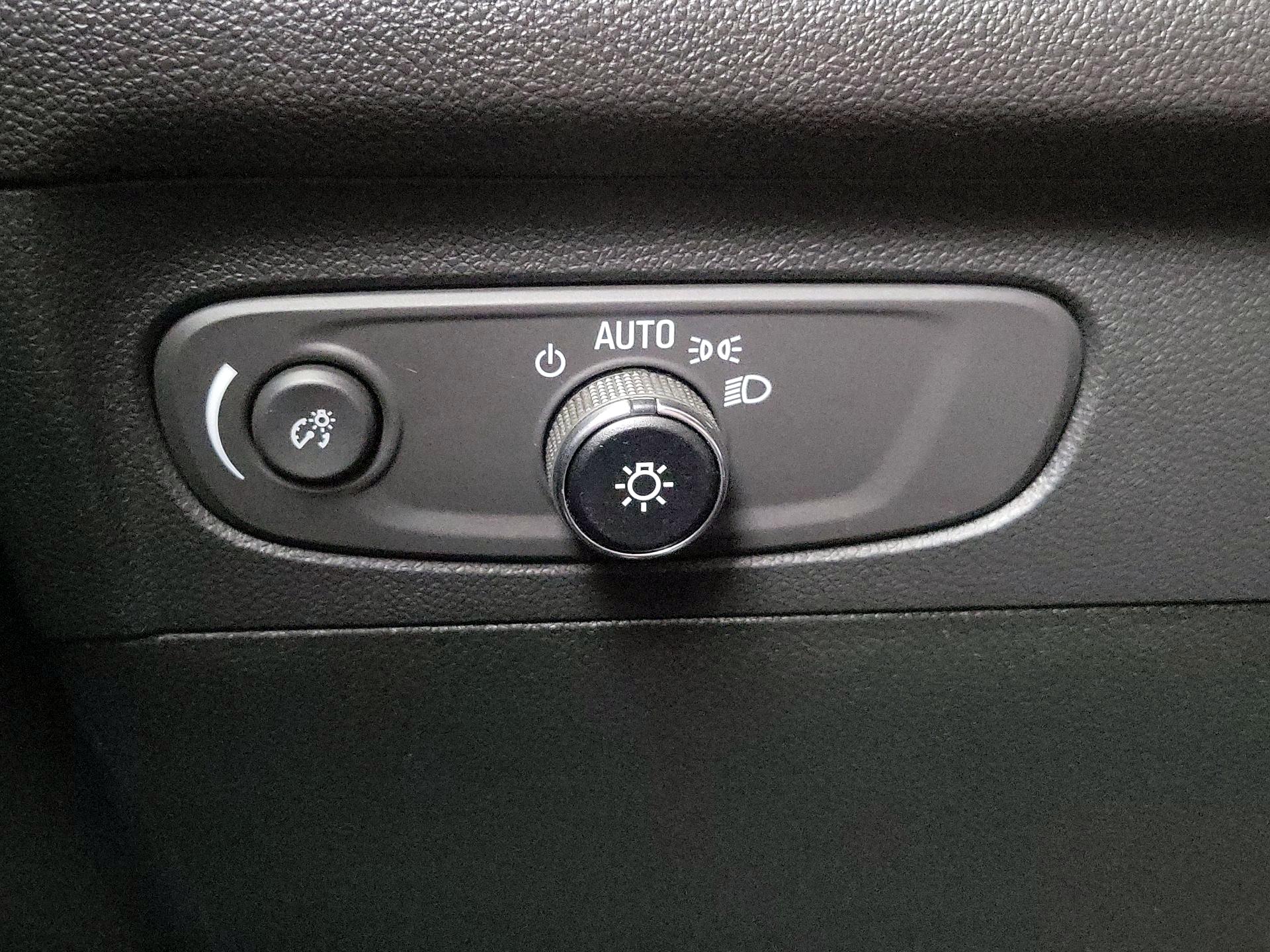 Thumbnail: 2023 Buick Envision - 13